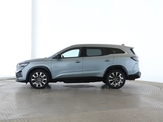Renault Espace view 2