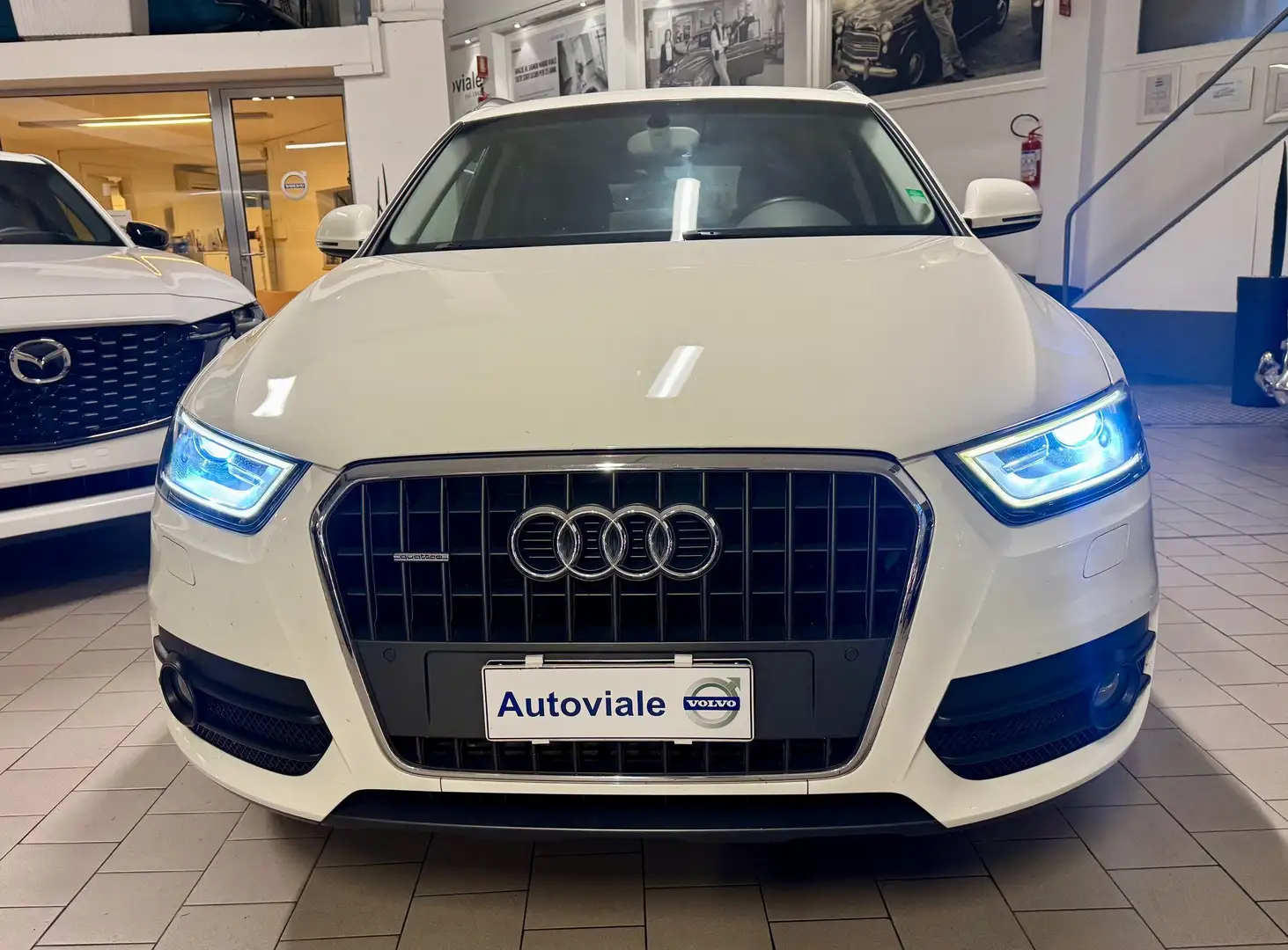 Audi Q3 Q3 I 2011 2.0 tdi Advanced quattro 177cv s-tronic Blanc - 2