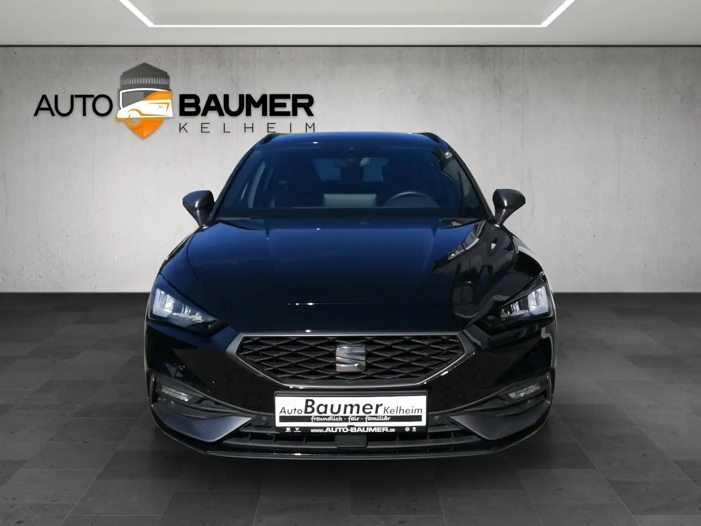 SEAT Leon Sportstourer 2.0 TDI FR DSG AHK Noir - 2