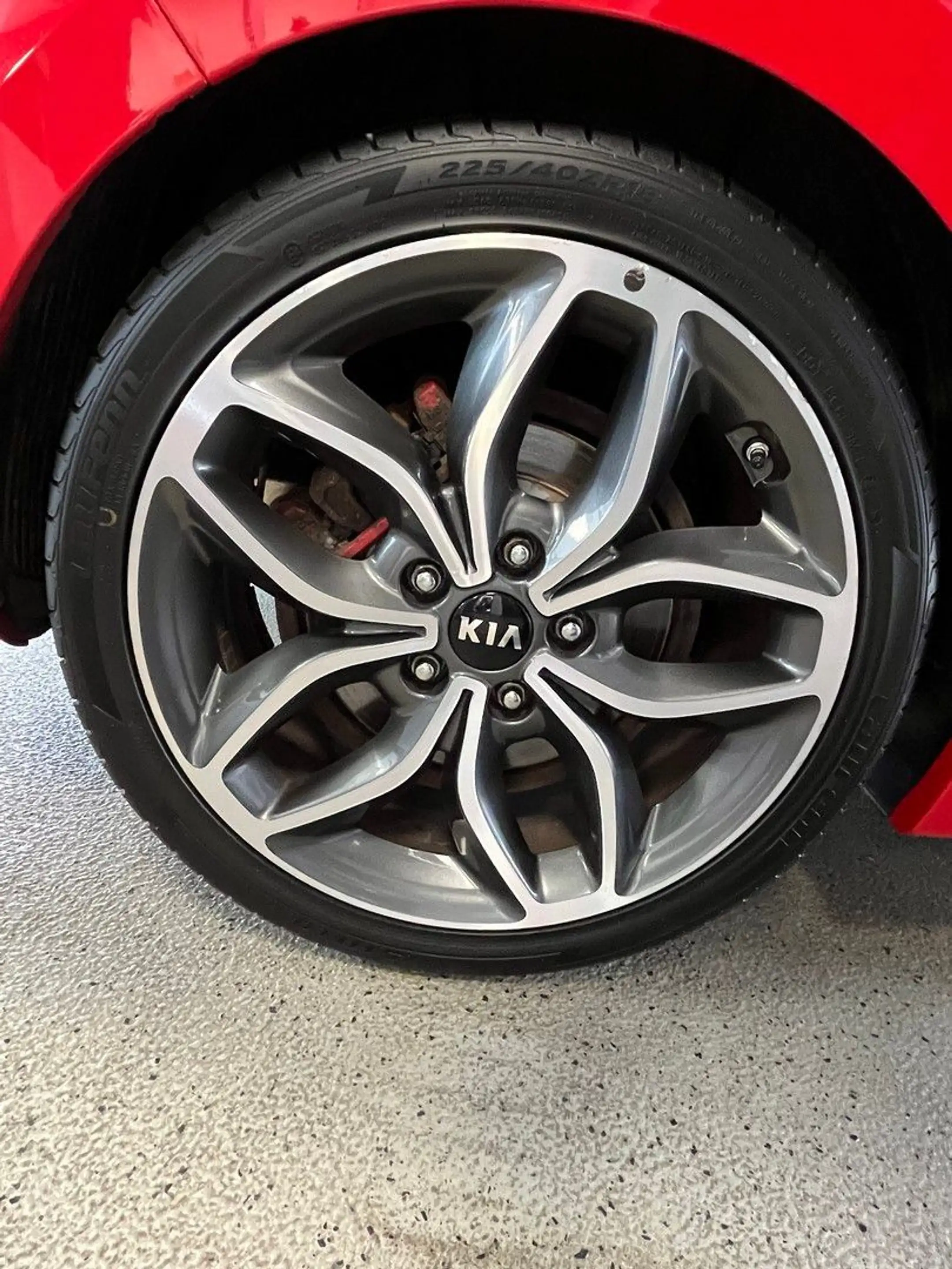 Kia Ceed / cee'd Ceed GT Track — photo 9