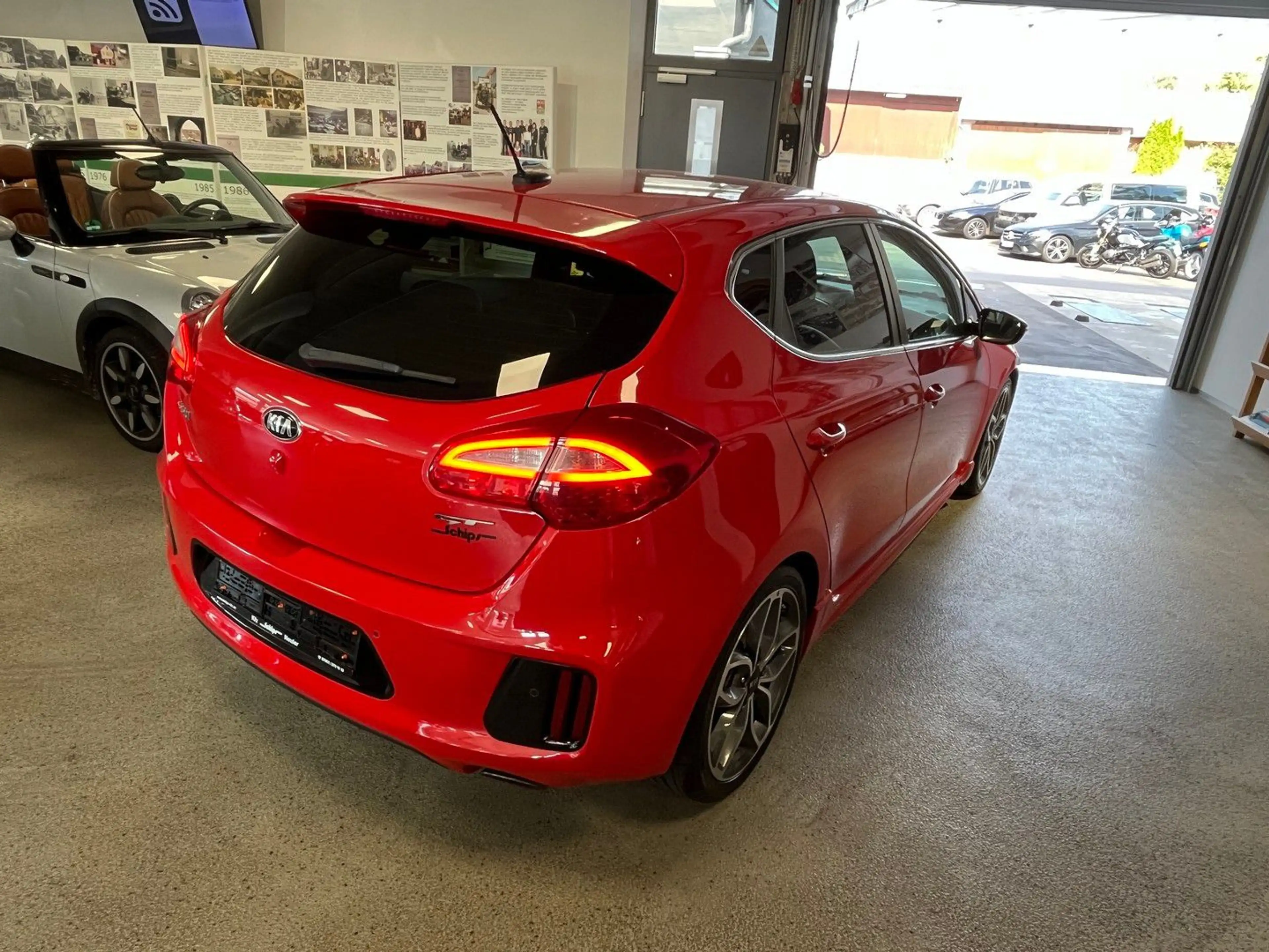 Kia Ceed / cee'd Ceed GT Track — photo 6