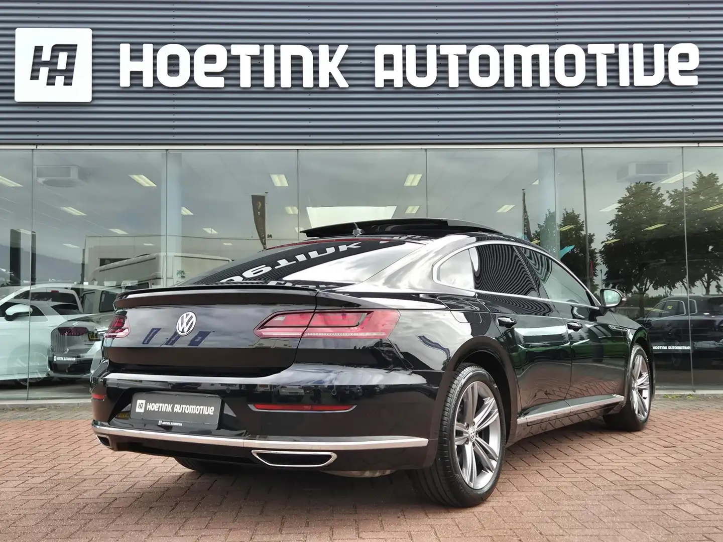 Volkswagen Arteon 1.5 TSI Business R | PANO | Virtual | LED | Keyles Black - 2