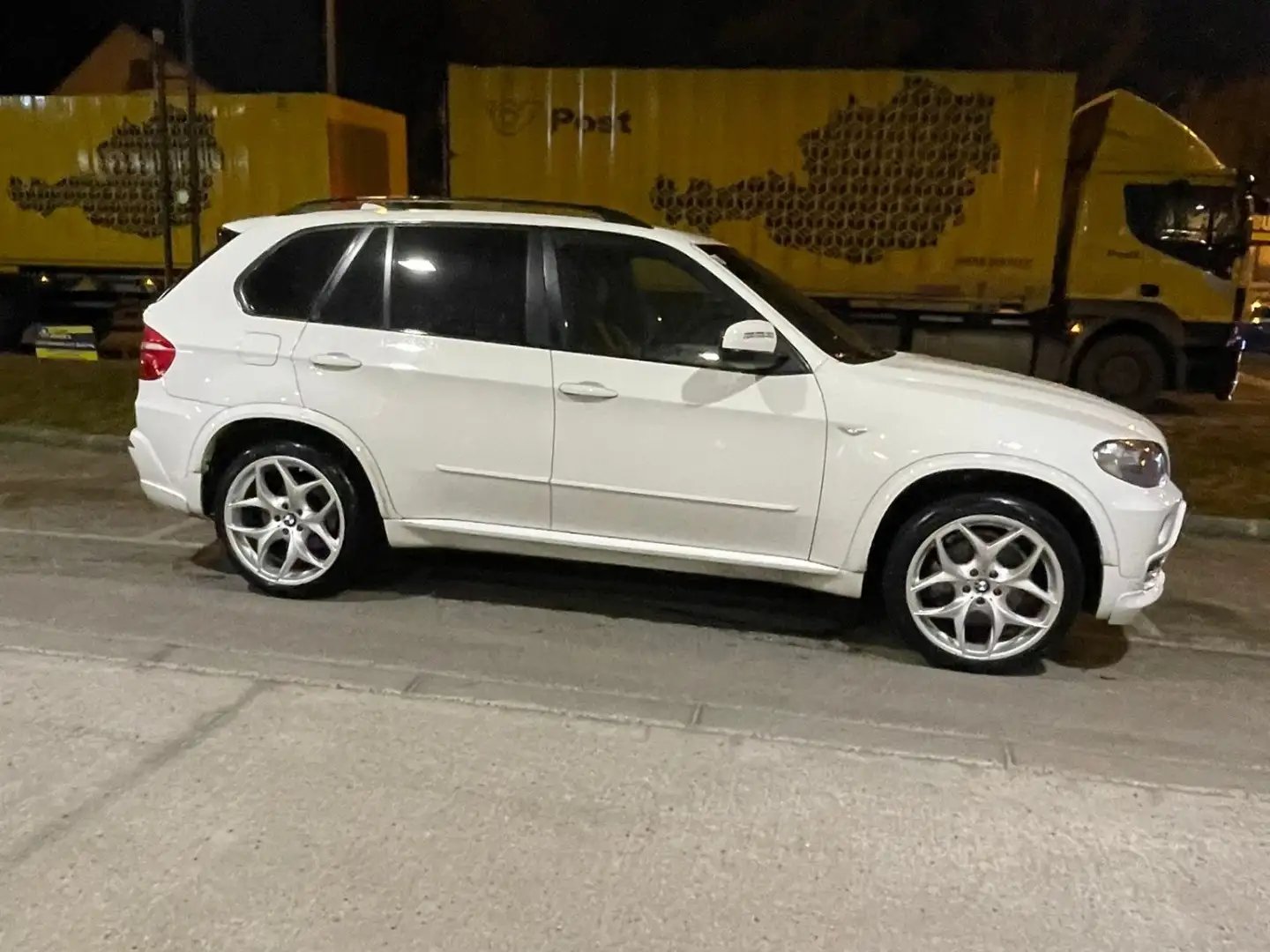BMW X5 xDrive30d Aut. Weiß - 1