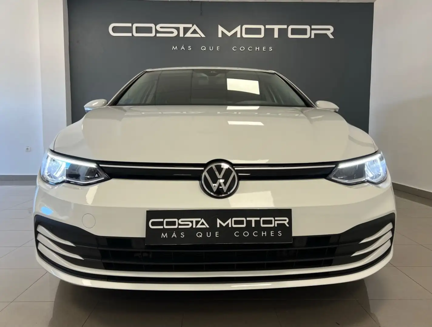 Volkswagen Golf 1.0 eTSI Life DSG 81kW Blanc - 1