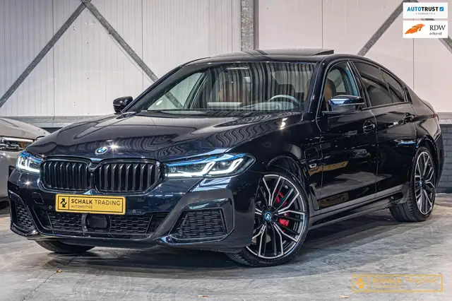 BMW 545 5-serie 545e xDrive|M-sport|Pano|H&K|Laser|Full op