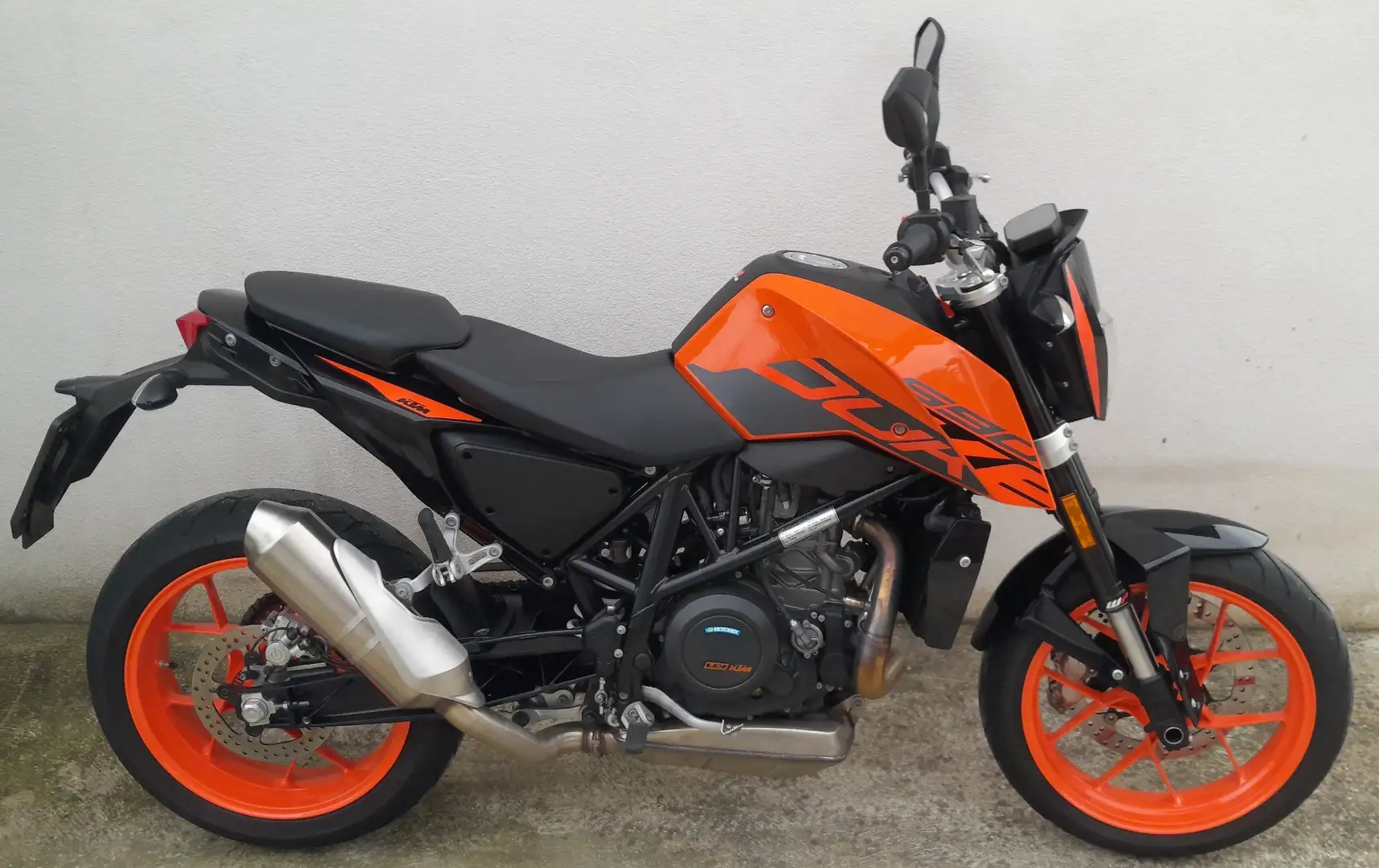 KTM 690 Duke Portocaliu - 1
