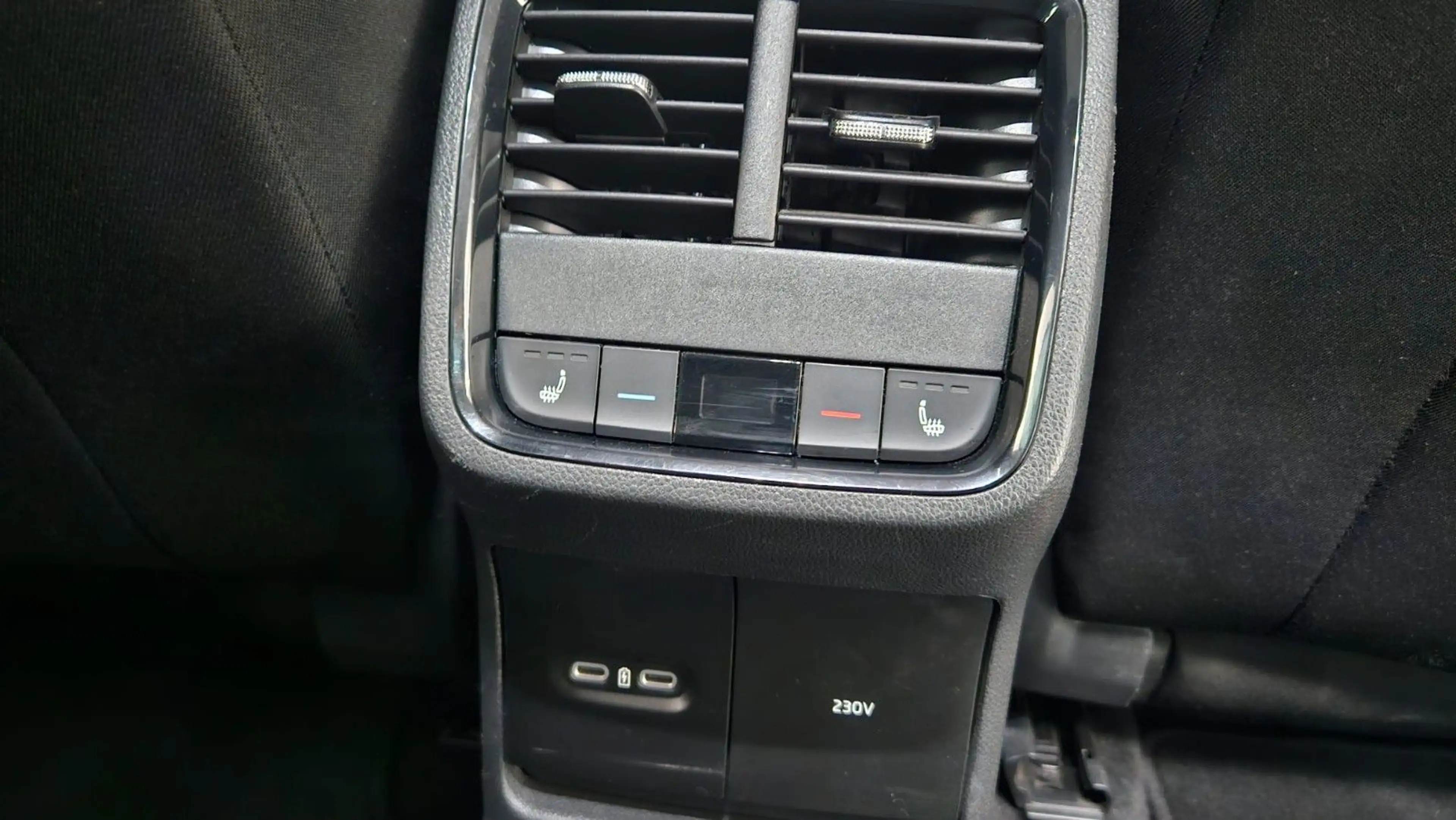 Skoda Octavia Combi Ambition Tour Navi virtual cockpit — photo 15