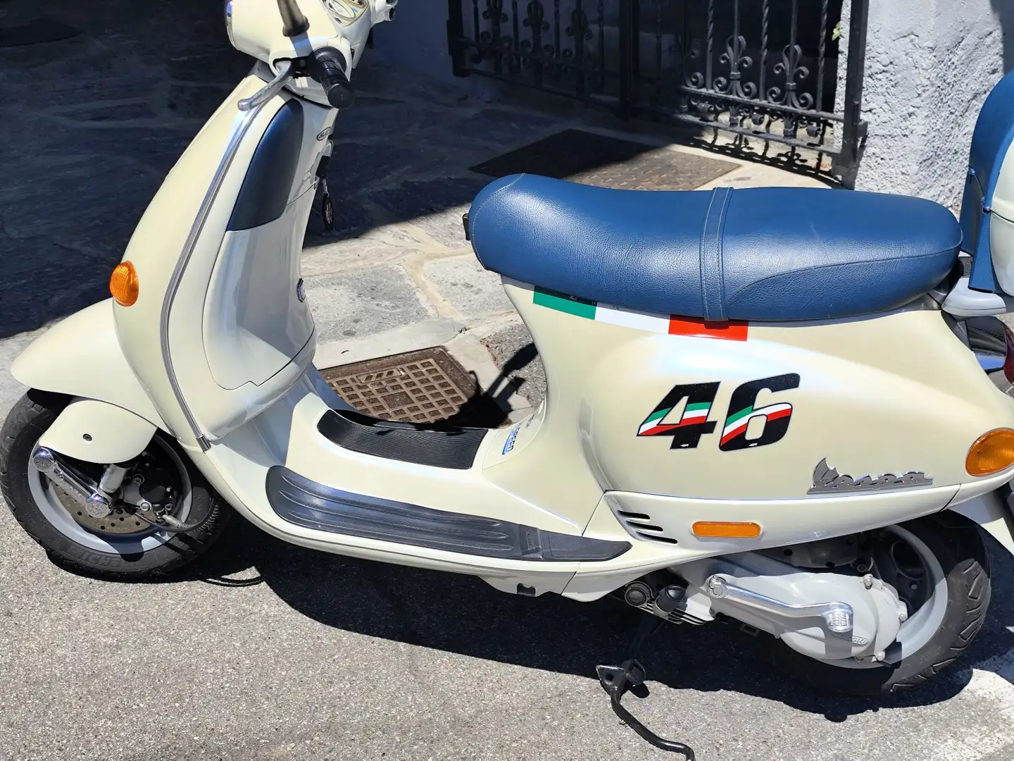 Vespa 125 Beige - 1