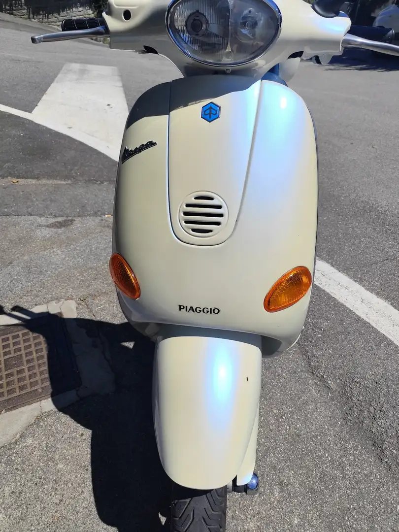 Vespa 125 Beżowy - 2