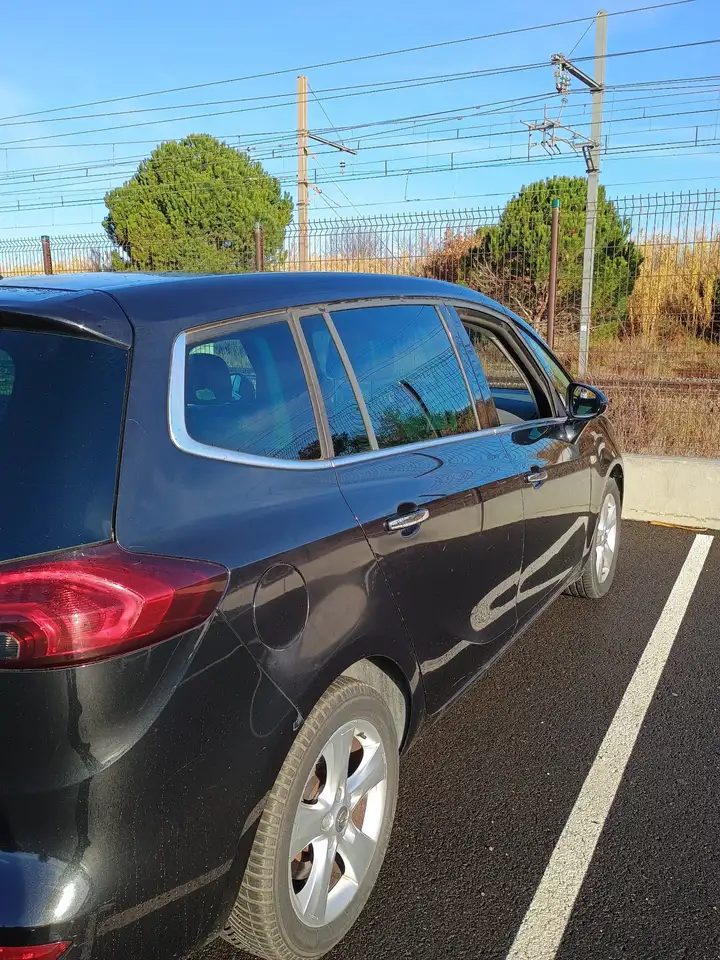 Opel Zafira Tourer 2.0 CDTI 165 ch Disneyland Paris