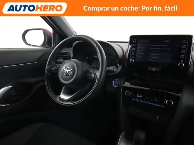 Toyota Yaris Cross view 14