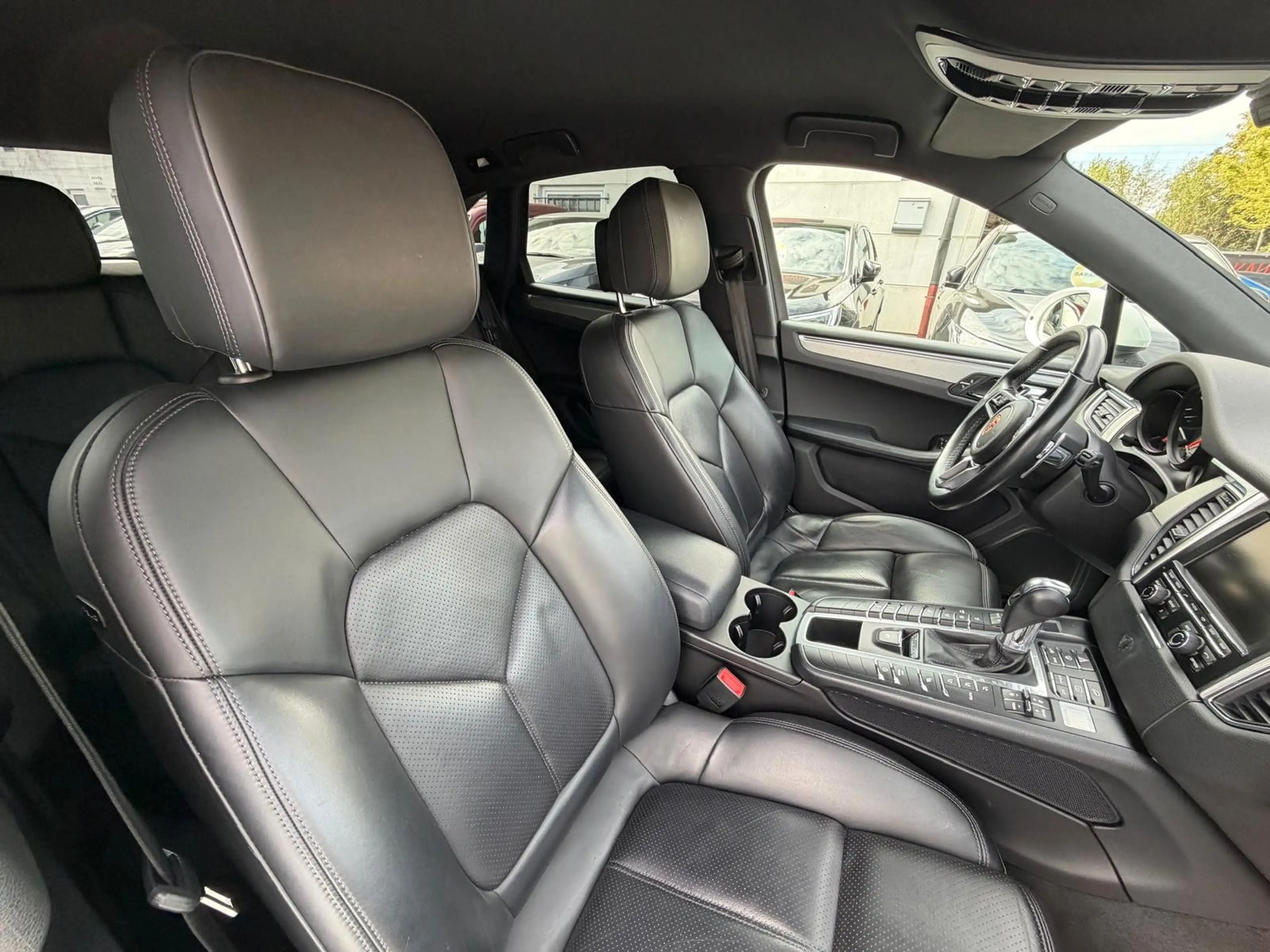 Porsche Macan S 3.0D, Automatik, leder, PDC, Xenon, Navi — photo 15