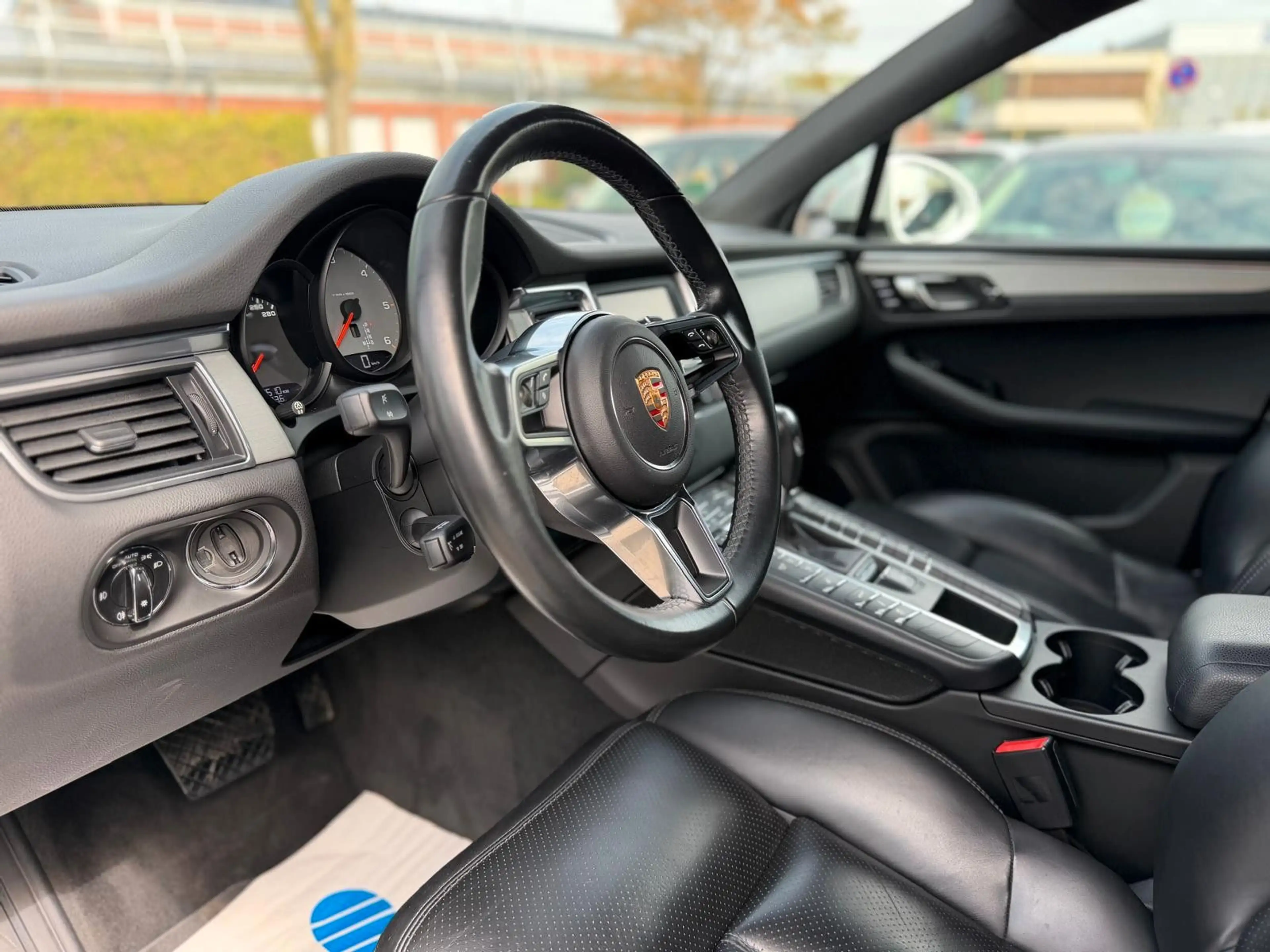 Porsche Macan S 3.0D, Automatik, leder, PDC, Xenon, Navi — photo 9