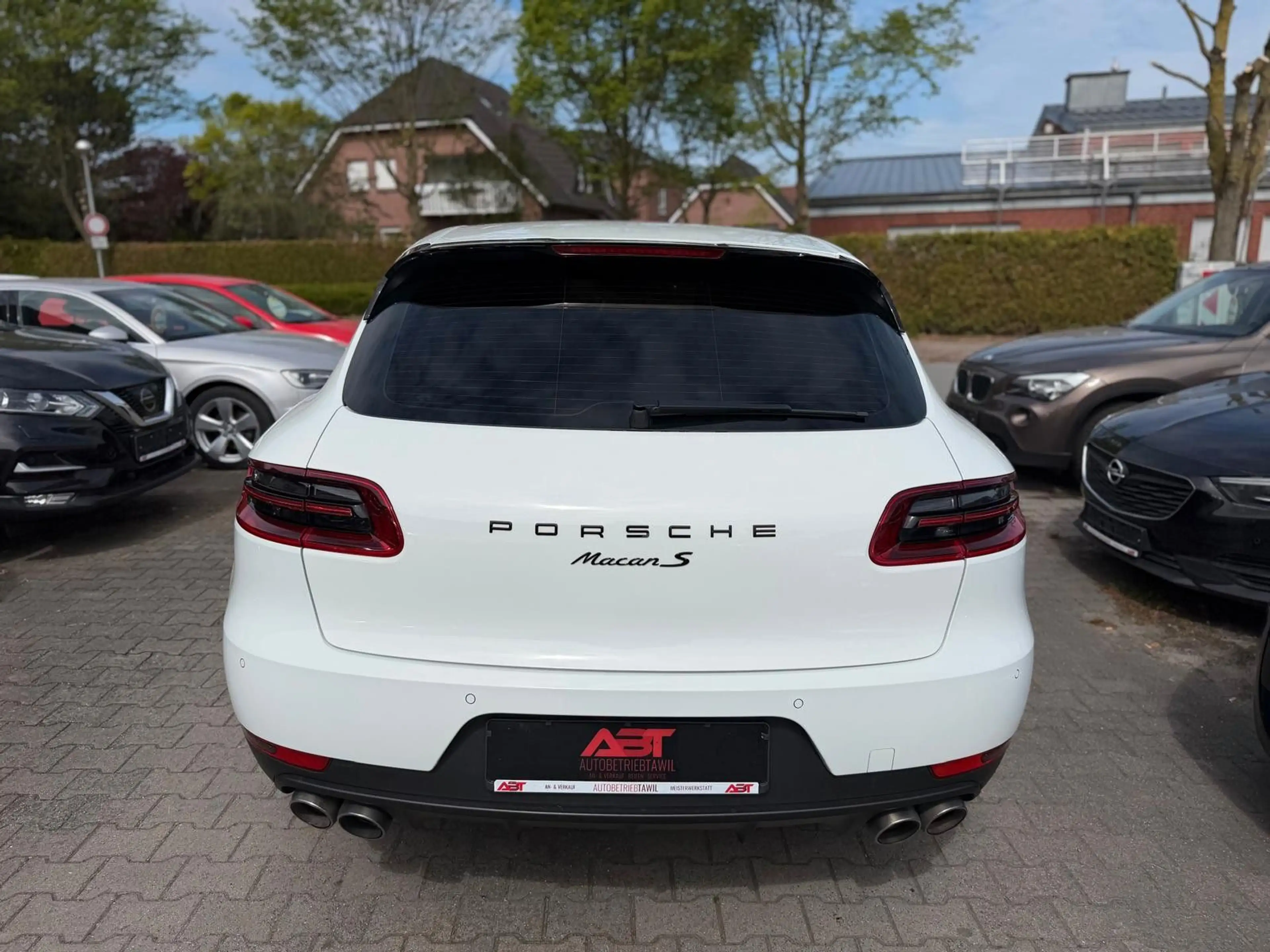 Porsche Macan S 3.0D, Automatik, leder, PDC, Xenon, Navi — photo 4