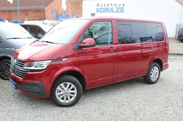 Volkswagen T6.1 Kombi 150PS DSG LED AHK Standhzg Campervor.