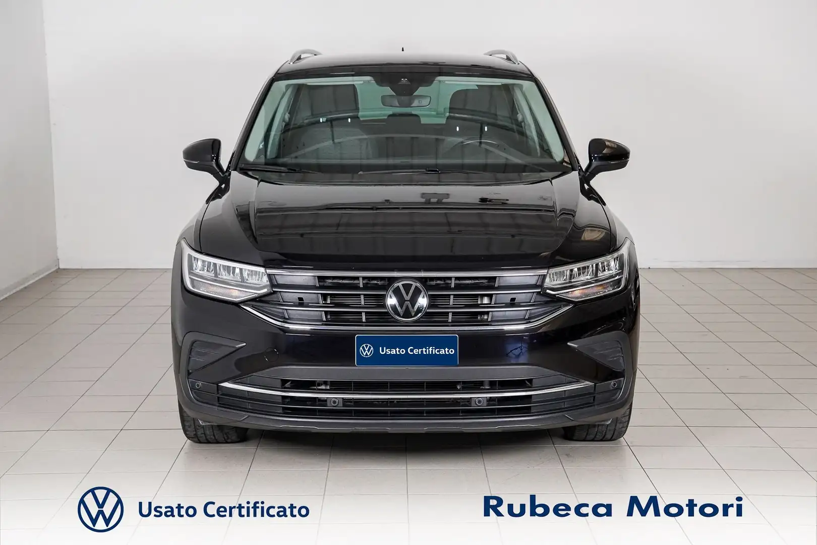 Volkswagen Tiguan 1.5 TSI Life 150CV Schwarz - 2