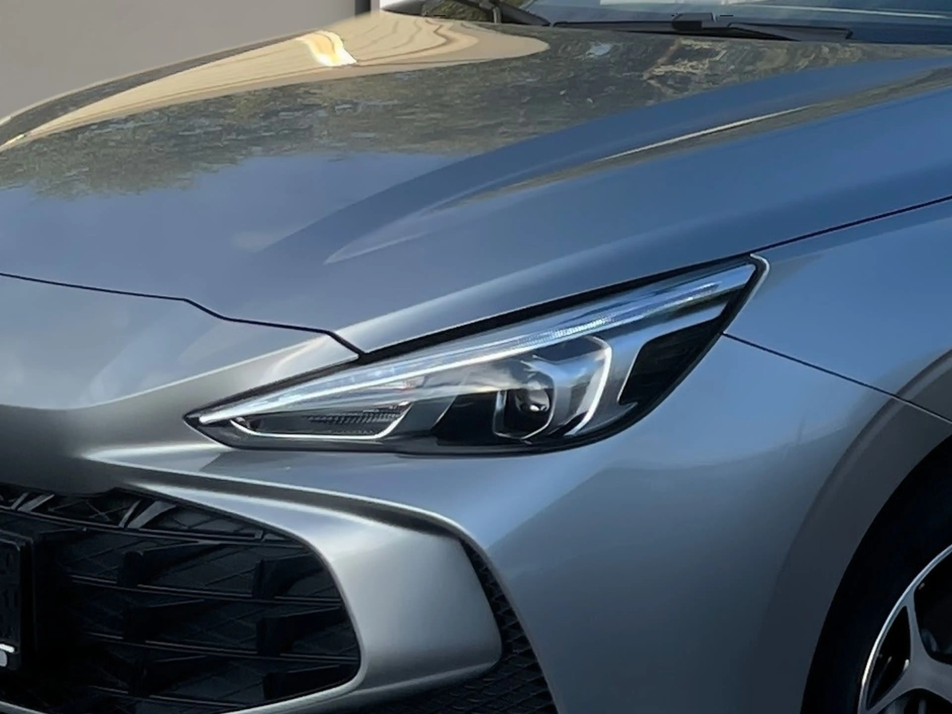 MG MG3 1.5 Hybrid+ 143kW Luxury Navi Kamera PDC ACC — photo 7