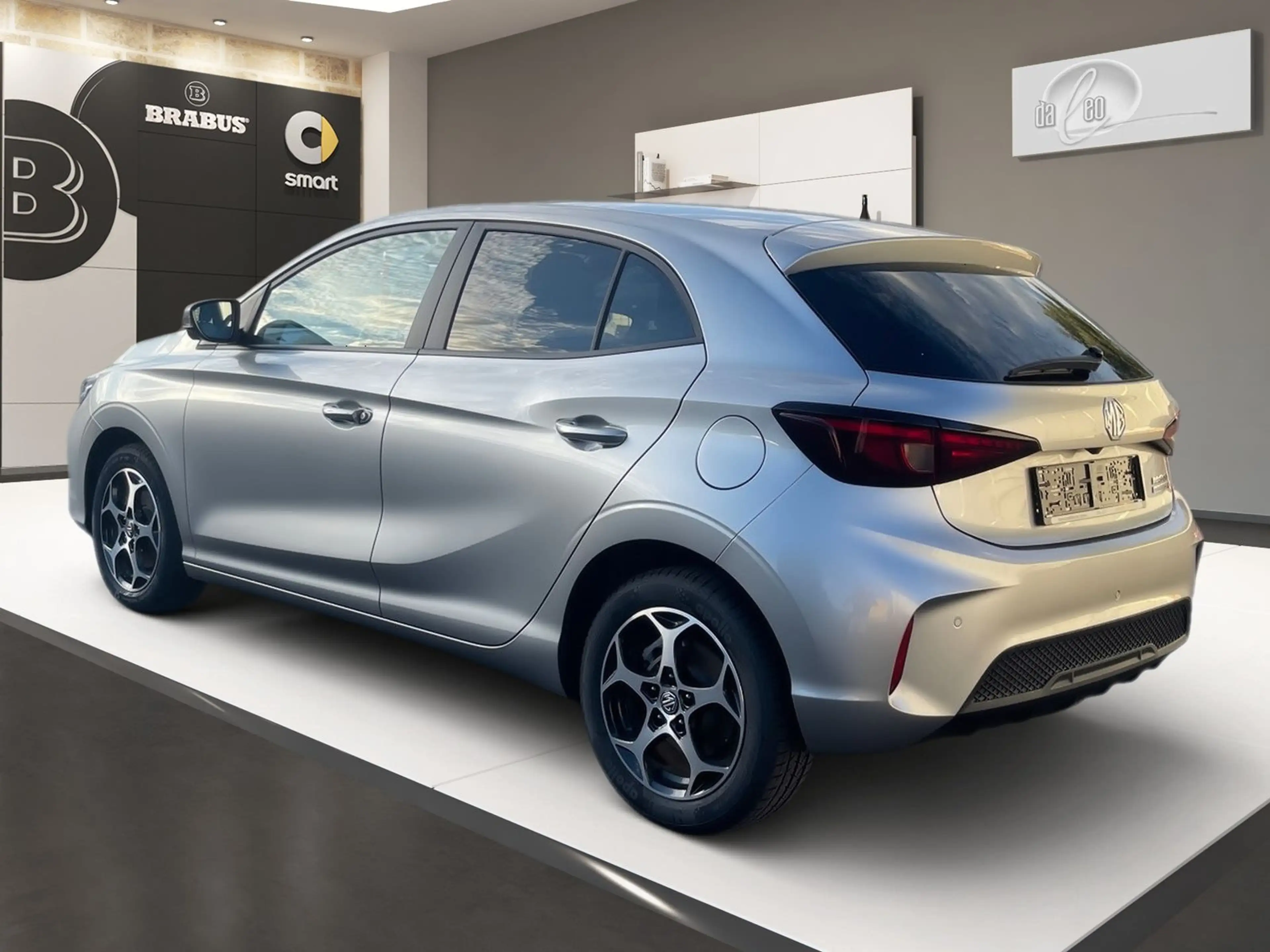 MG MG3 1.5 Hybrid+ 143kW Luxury Navi Kamera PDC ACC — photo 6