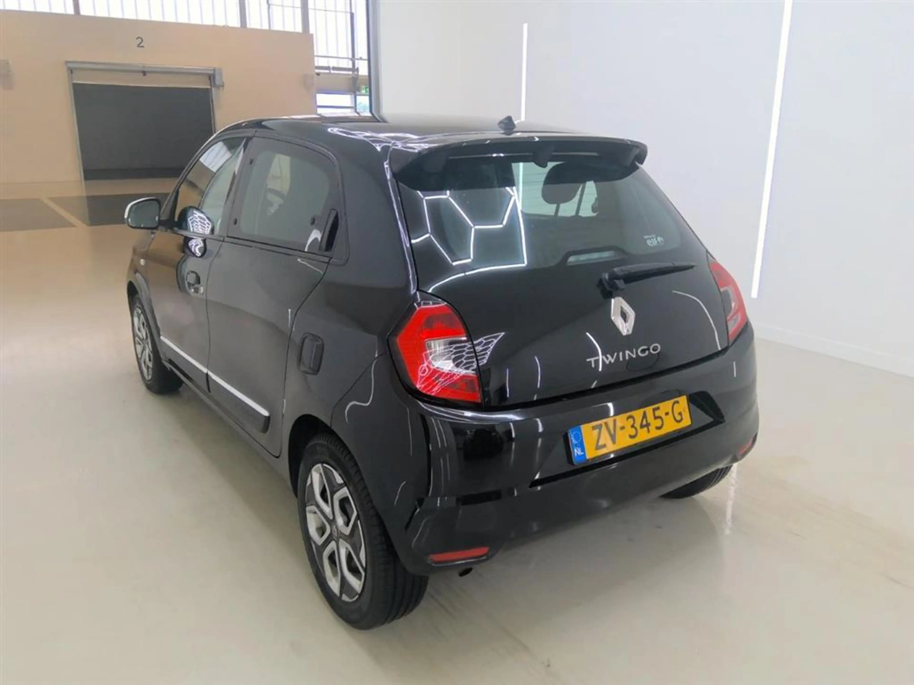 Renault Twingo 1.0 SCe Collection AIRCO 65330 KM APK 08-2027 — photo 2