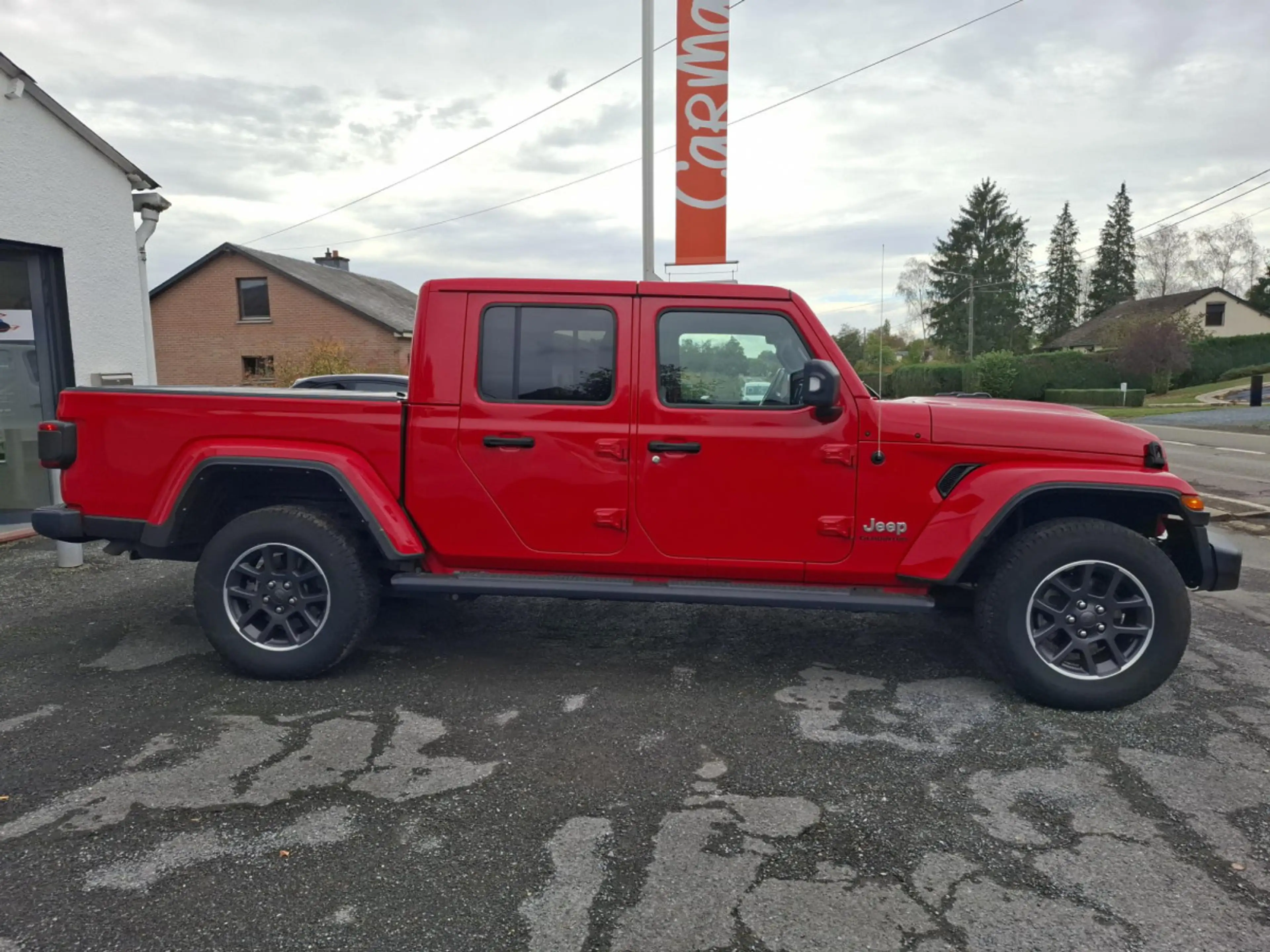 Jeep Gladiator 3.0 V6 Overland Auto. - Cuir - Caméra - — photo 2