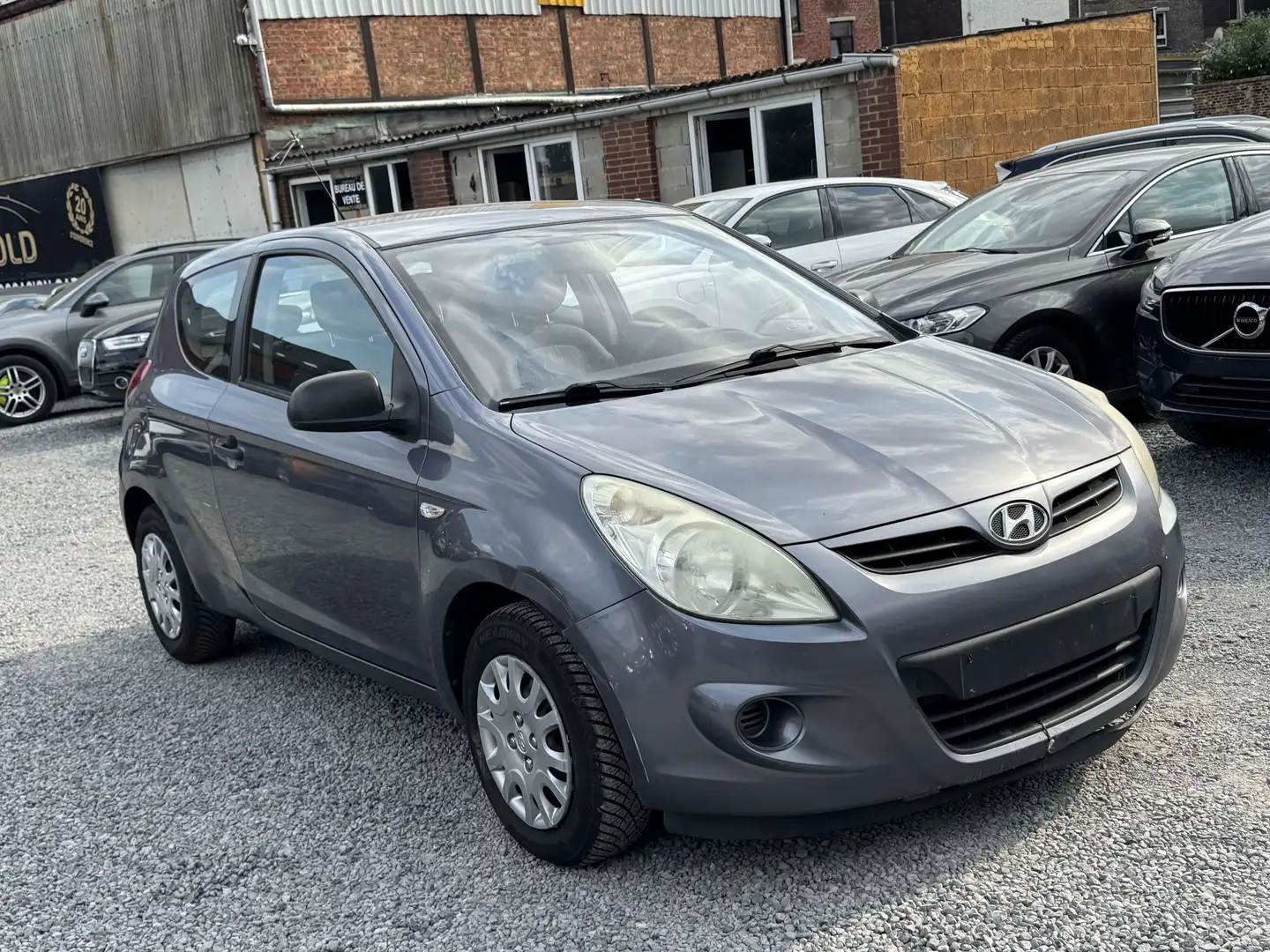 Hyundai i20 1.4 CRDi/CLIMATISATION/NEW MODELS/1PROP Gris - 2