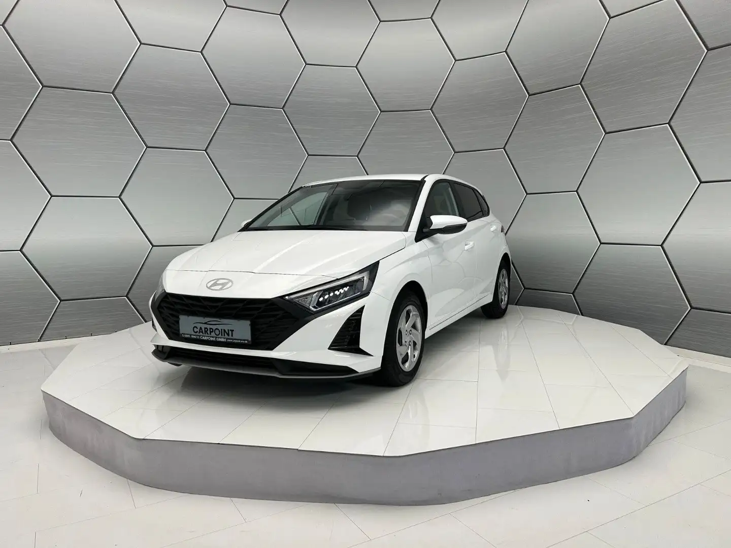 Hyundai i20 1.2 MPI GO Klima Kamera LED-Scheinwerfer SHZ White - 1