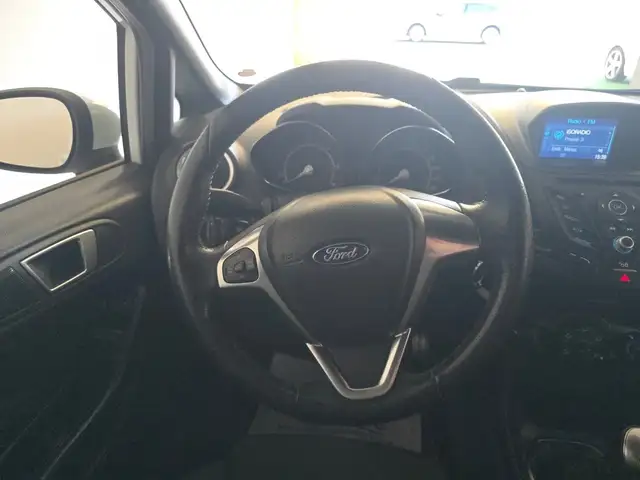 Ford Fiesta view 10