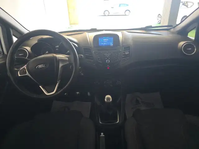 Ford Fiesta view 6