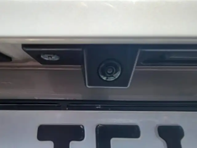Jeep Avenger view 11