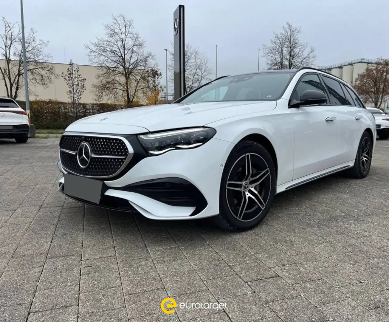 Mercedes-Benz E 300 E 300 e hybrid EQ S.W. AMG Line Advanced Plus Bianco - 1