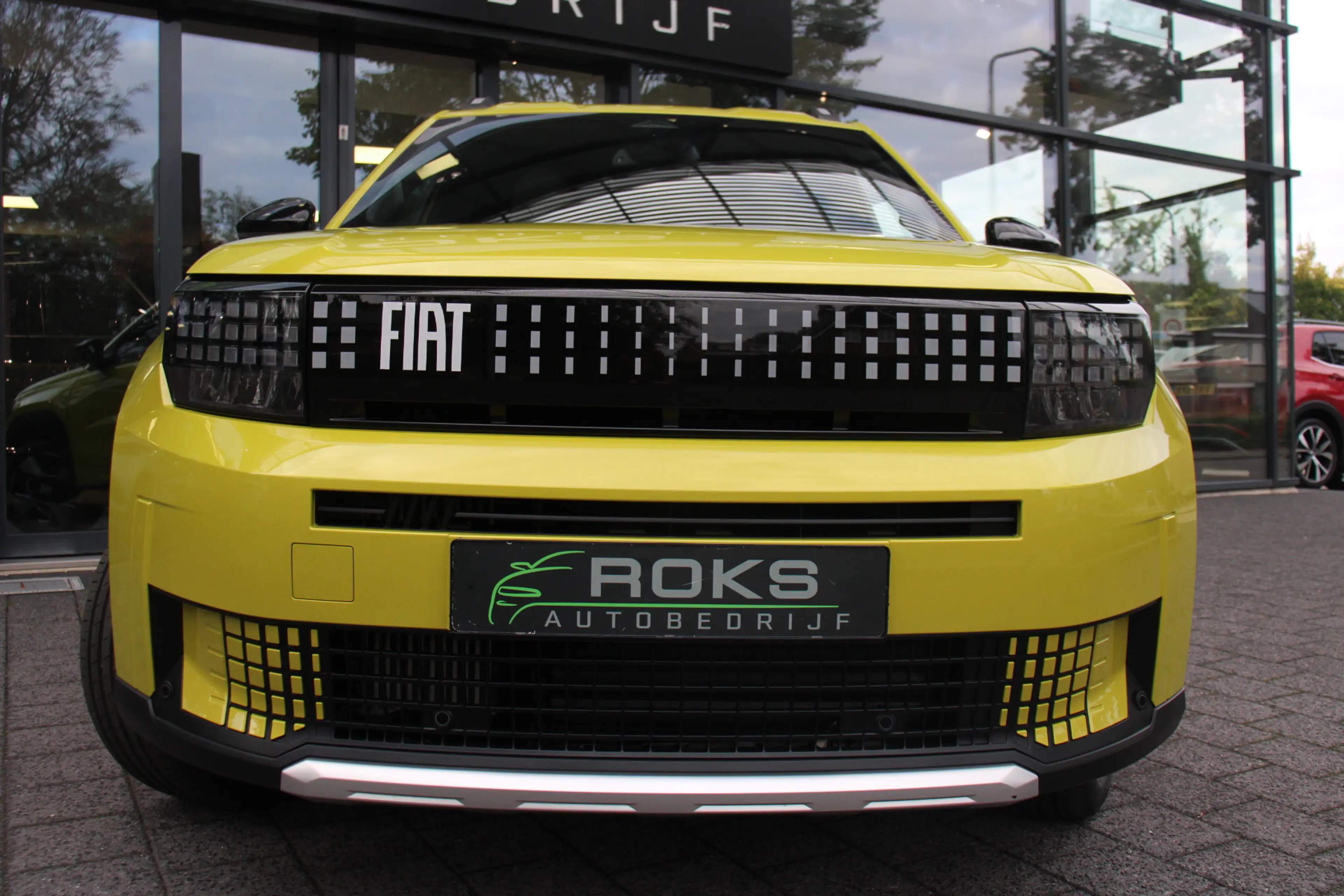 Fiat Grande Panda 1.2 Hybrid La Prima — photo 14