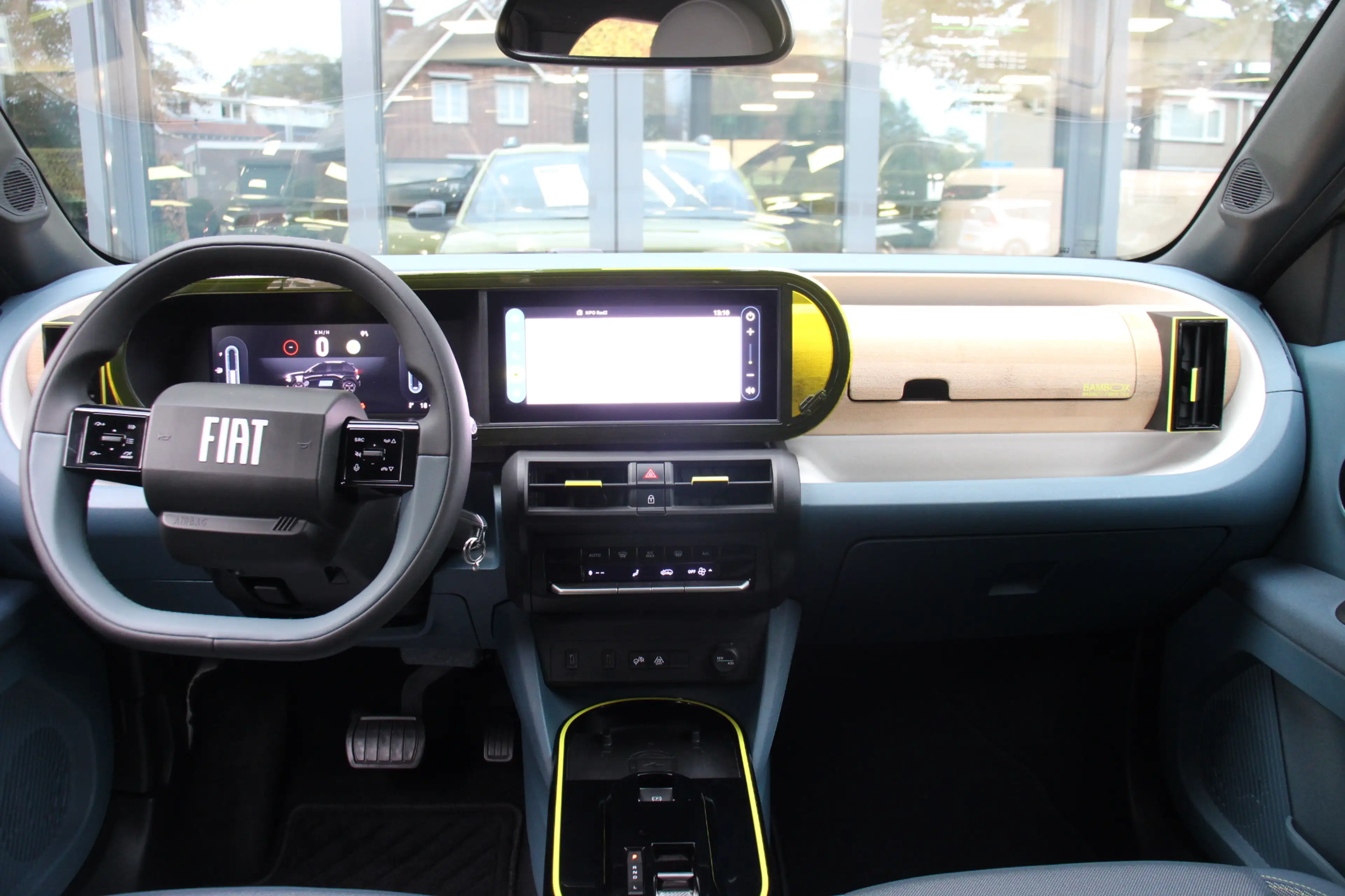 Fiat Grande Panda 1.2 Hybrid La Prima — photo 2
