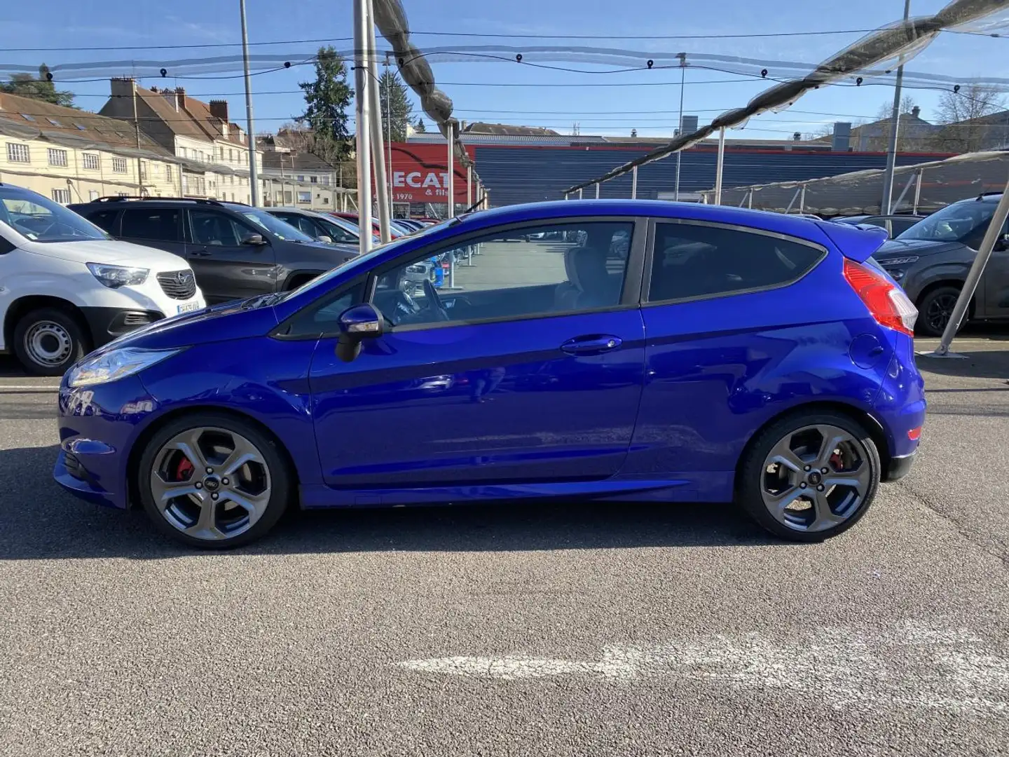 Ford Fiesta V (2) 1.6 EcoBoost 182 ST 3p Bleu - 2