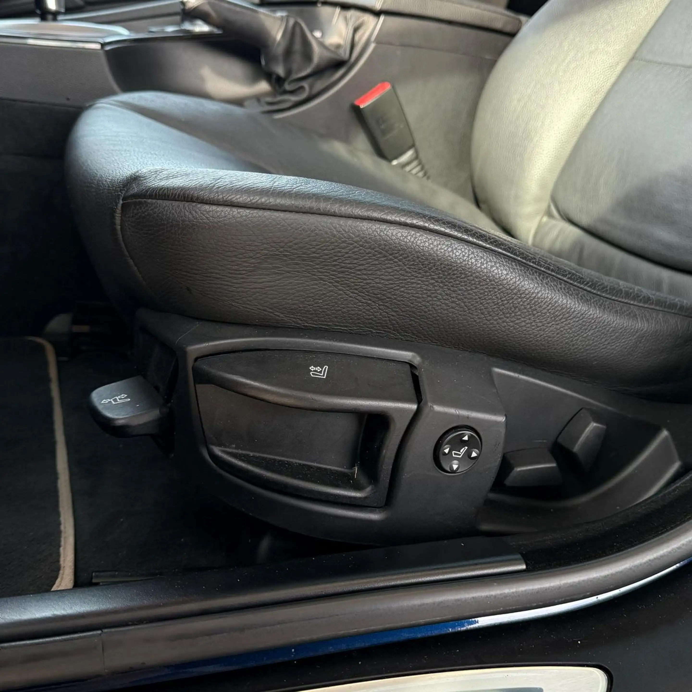 BMW 523 5 TourinEdition Lifestyle / Automatik — photo 10