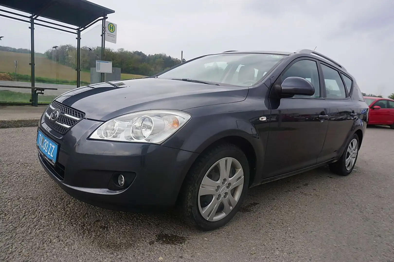 Kia Ceed SW / cee'd SW cee'd SW 1,6 CRDi Motion DPF Grau - 2