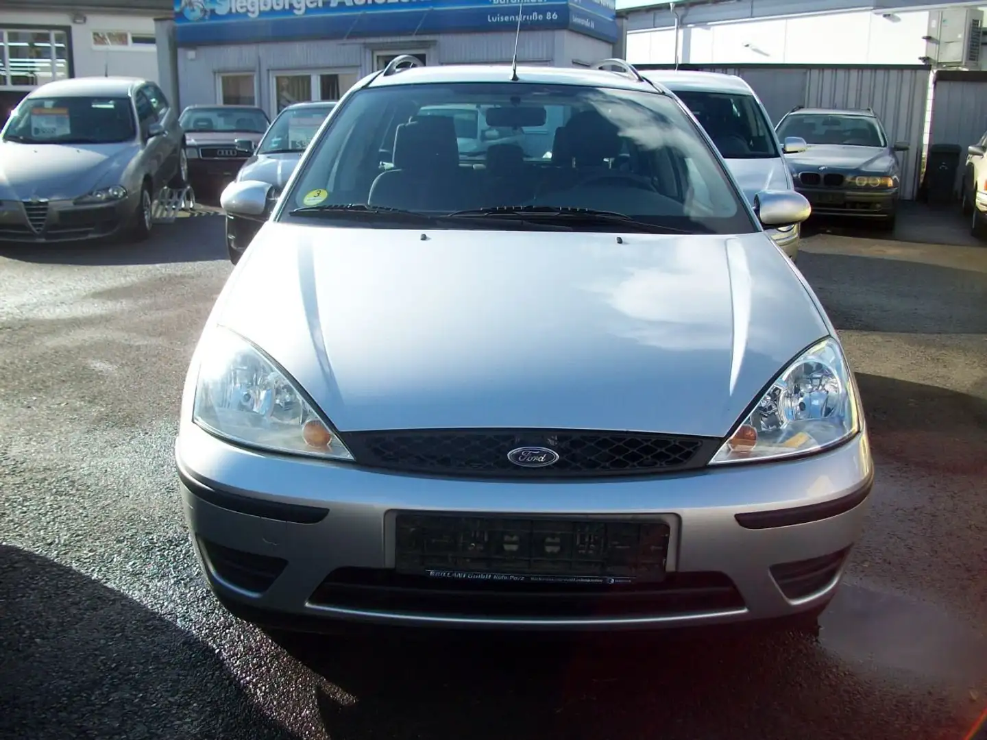 Ford Focus Turnier TDCi 1-Hand TÜV NEU Ezüst - 1