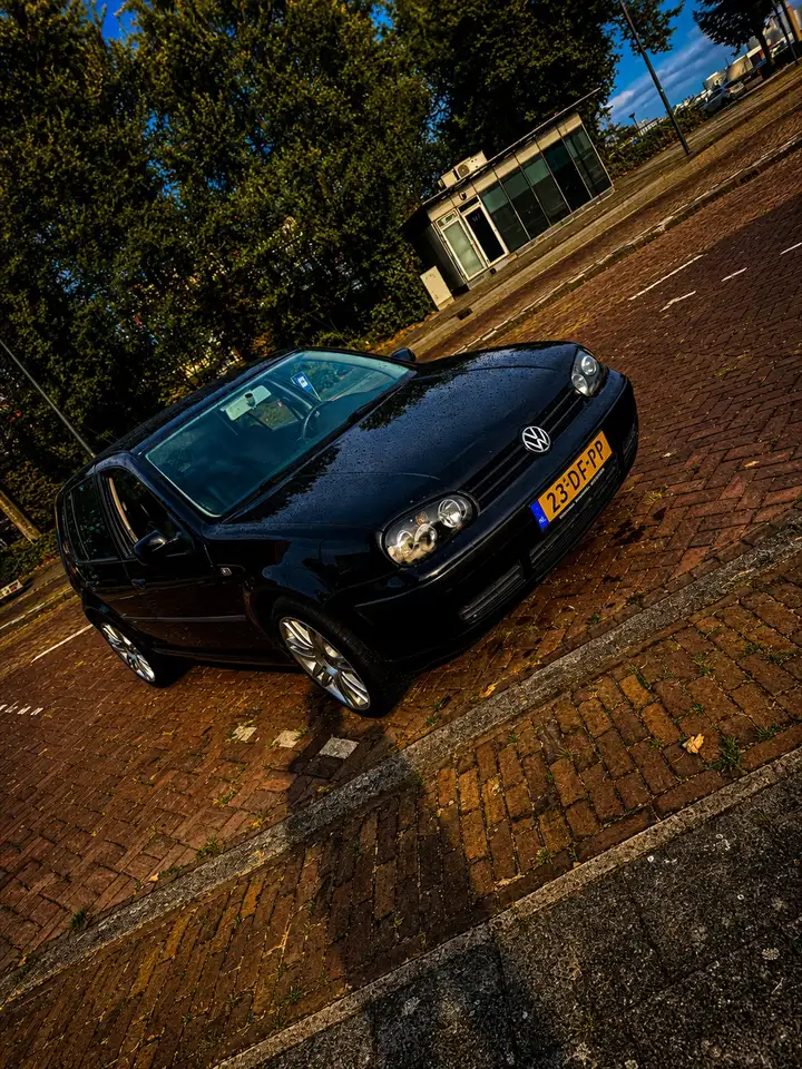 Volkswagen Golf 2.0 Trendline, foto 2