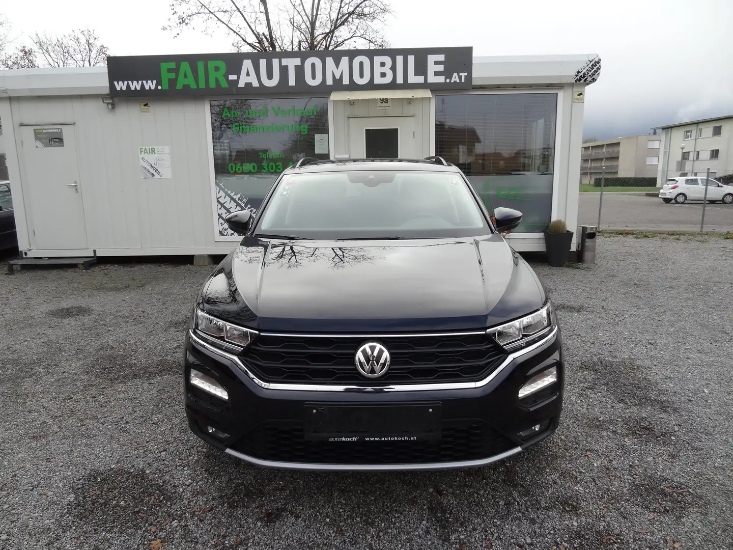 Volkswagen T-Roc T-Roc 1,0 TSI Design Design Schwarz - 2