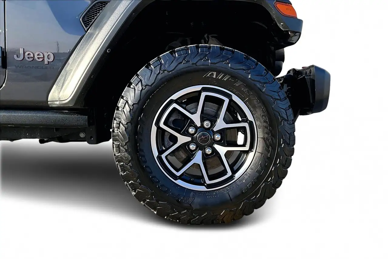 Jeep Wrangler снимка Jeep Wrangler