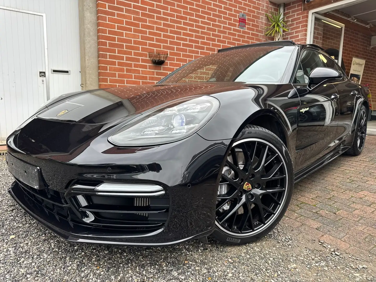 Porsche Panamera Panamera 4 e-Hybrid 2.9 V6 Bi-Turbo PHEV PDK Noir - 1