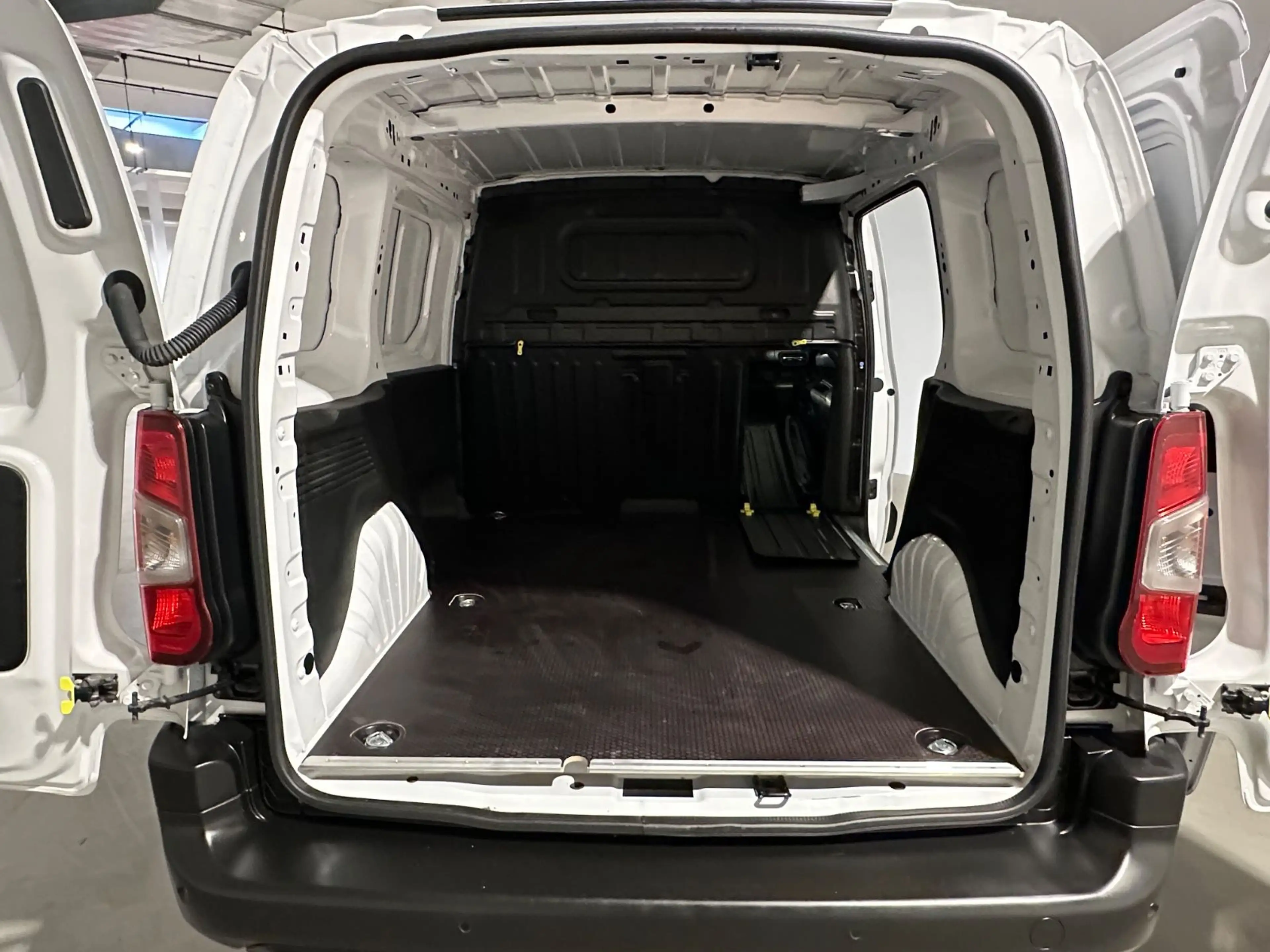 Citroen Berlingo Kasten L1H1/M *Carplay,Kamera,Tempo.* — photo 7