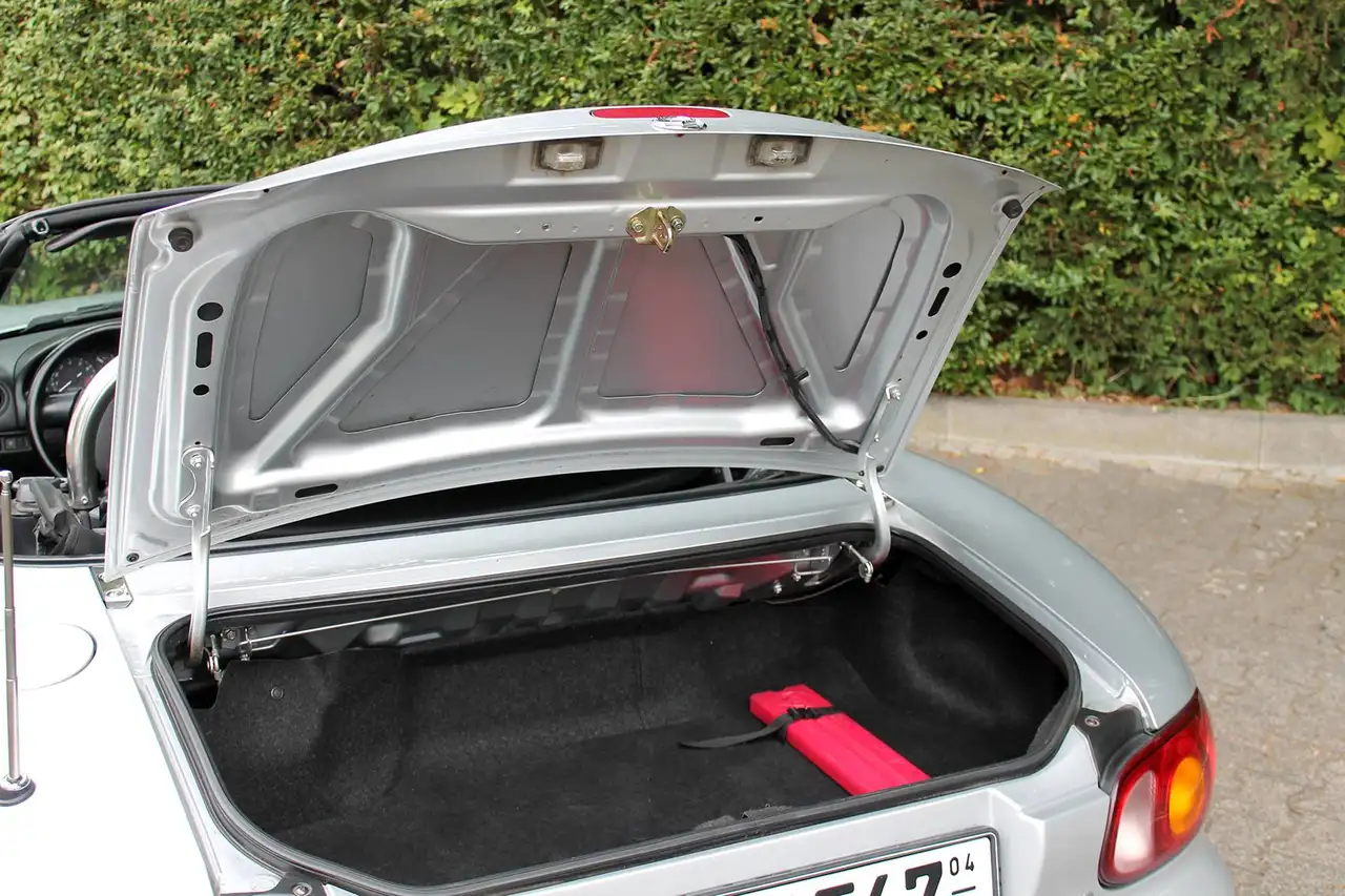 Mazda MX-5 1.6i 16V, foto 11