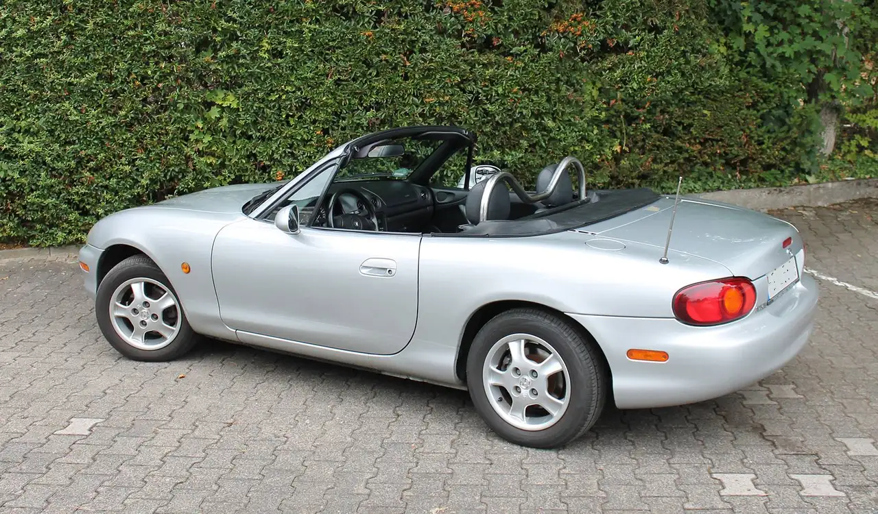 Mazda MX-5 1.6i 16V, foto 5