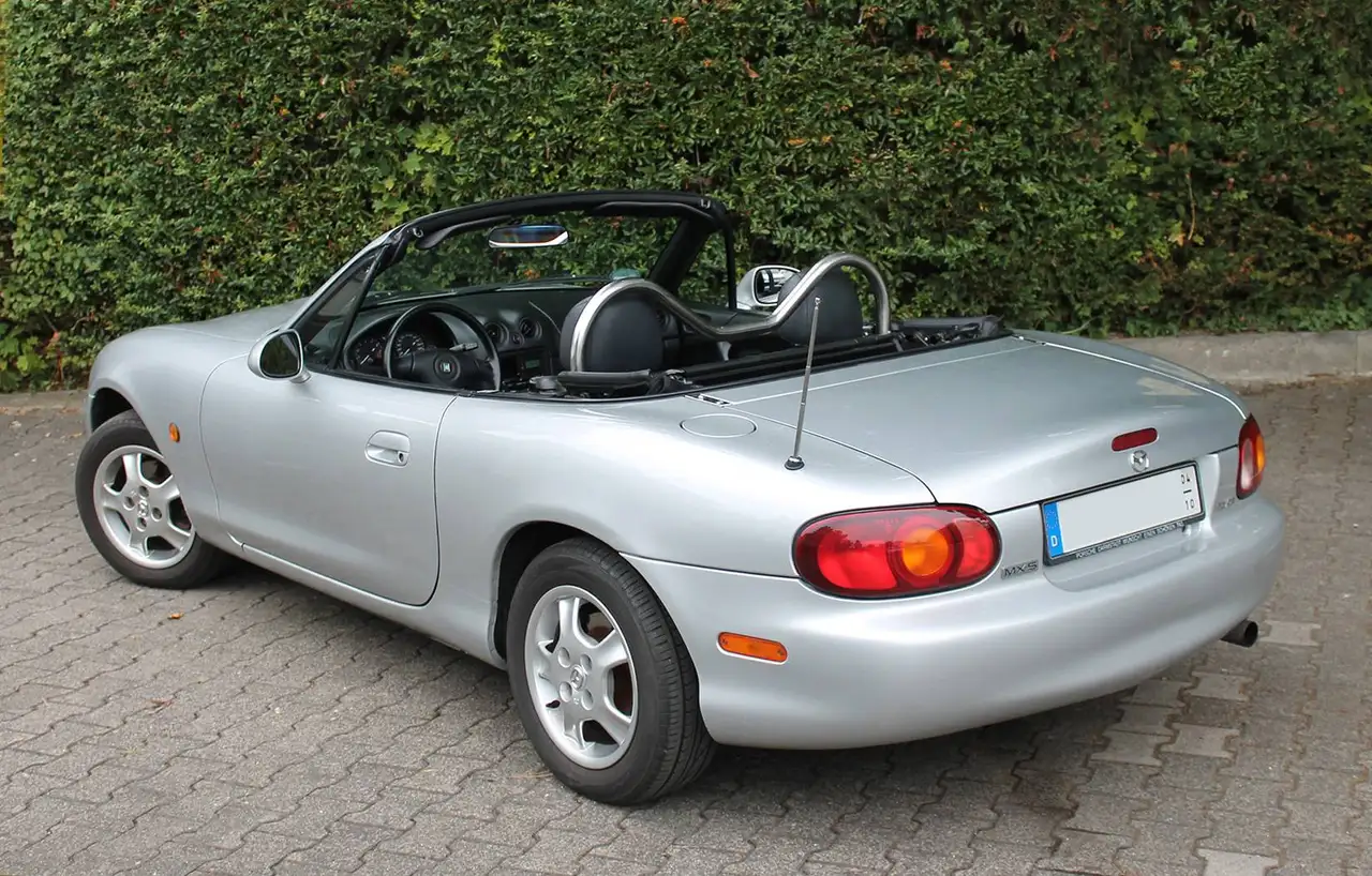 Mazda MX-5 1.6i 16V, foto 12
