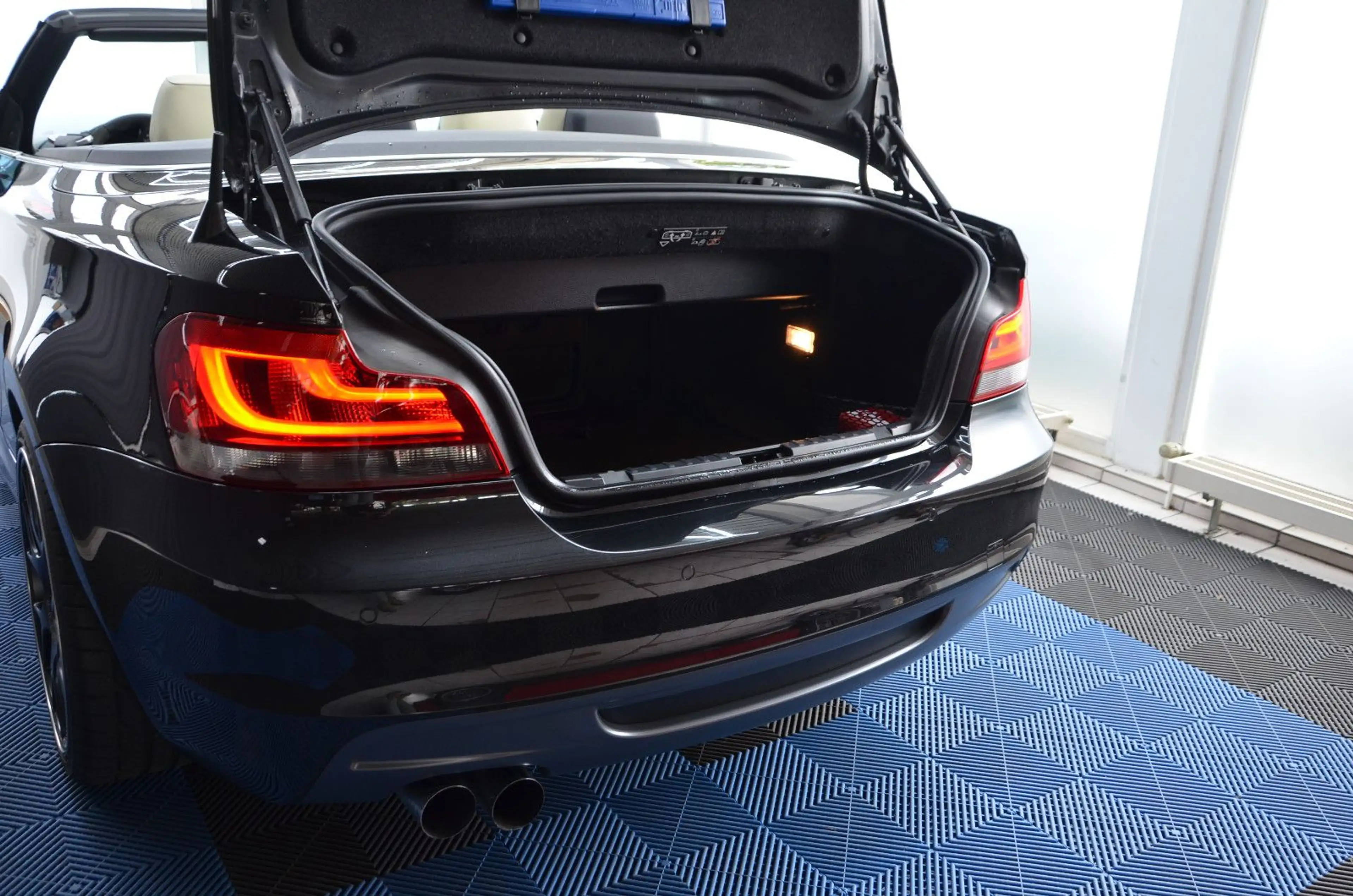 BMW 125 i Cabrio *M SPORTPAKET*LEDER*NAVI*19 ZOLL* — photo 15