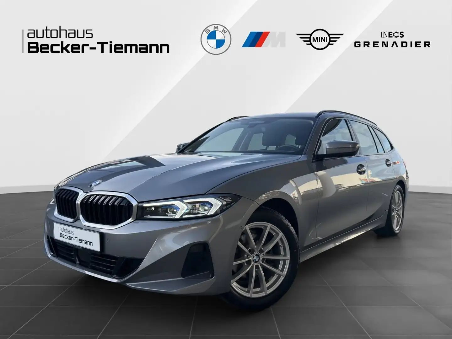 BMW 318 i Touring Autom. LivePro/CarPlay/AHK/ACC/Kamera/Ad Grau - 1