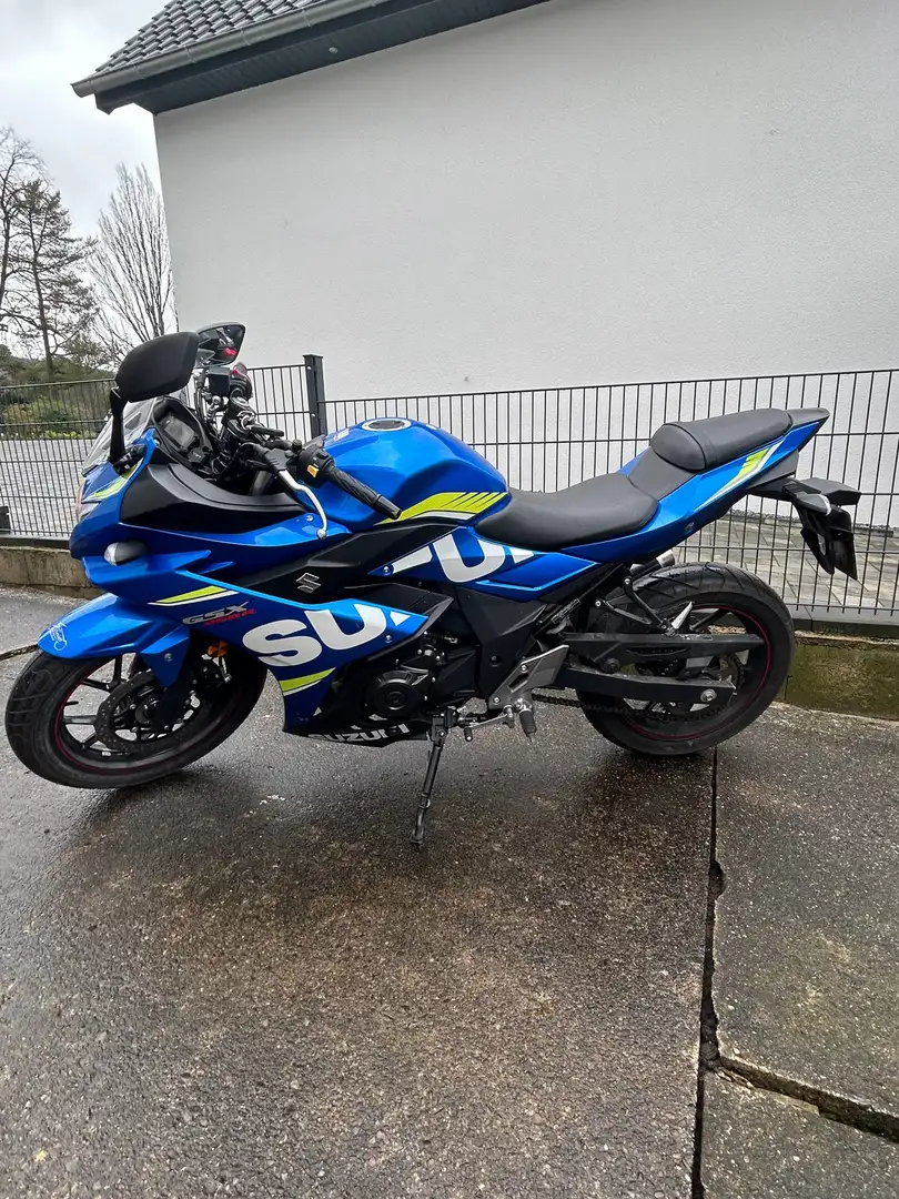 Suzuki GSX 250 - 2