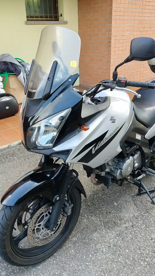 Suzuki V-Strom 650