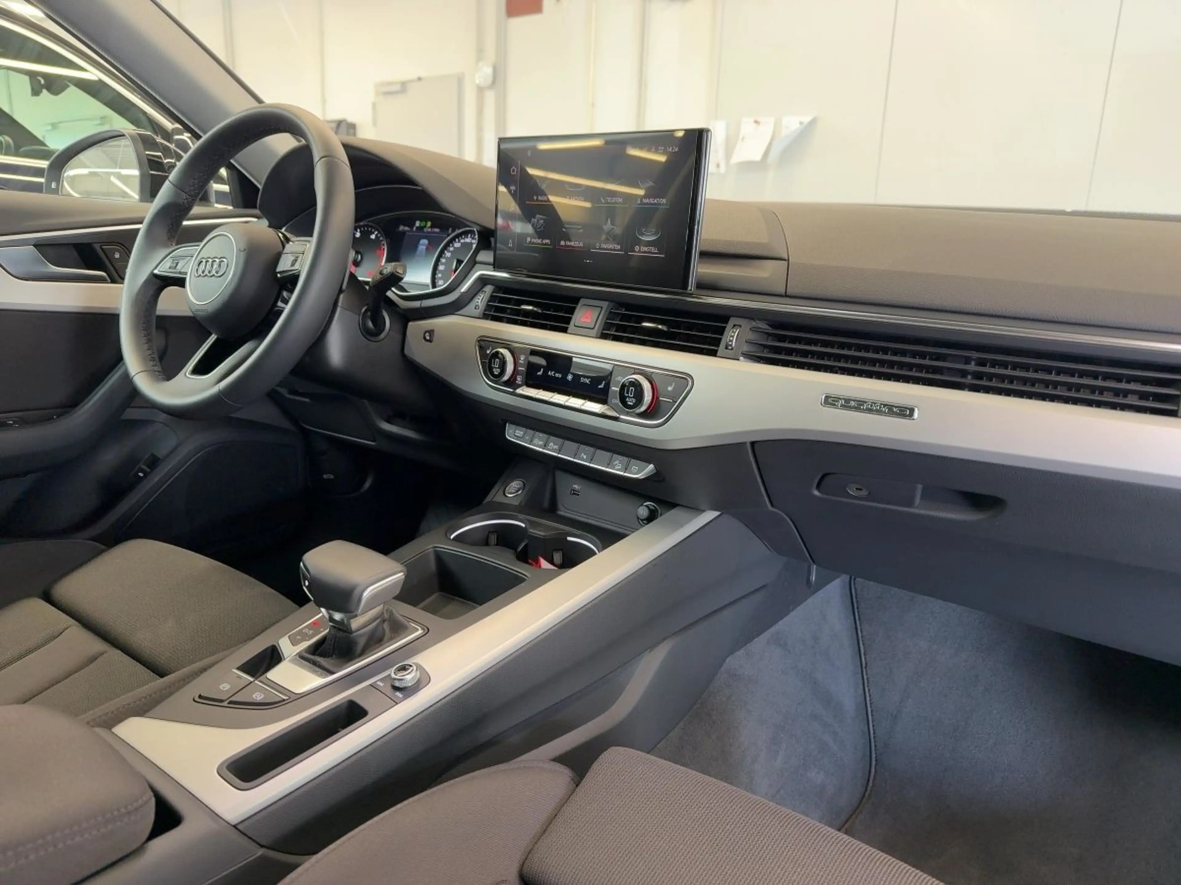 Audi A4 allroad A4 allroad 40 TDI quattro Sitzheizung — photo 14
