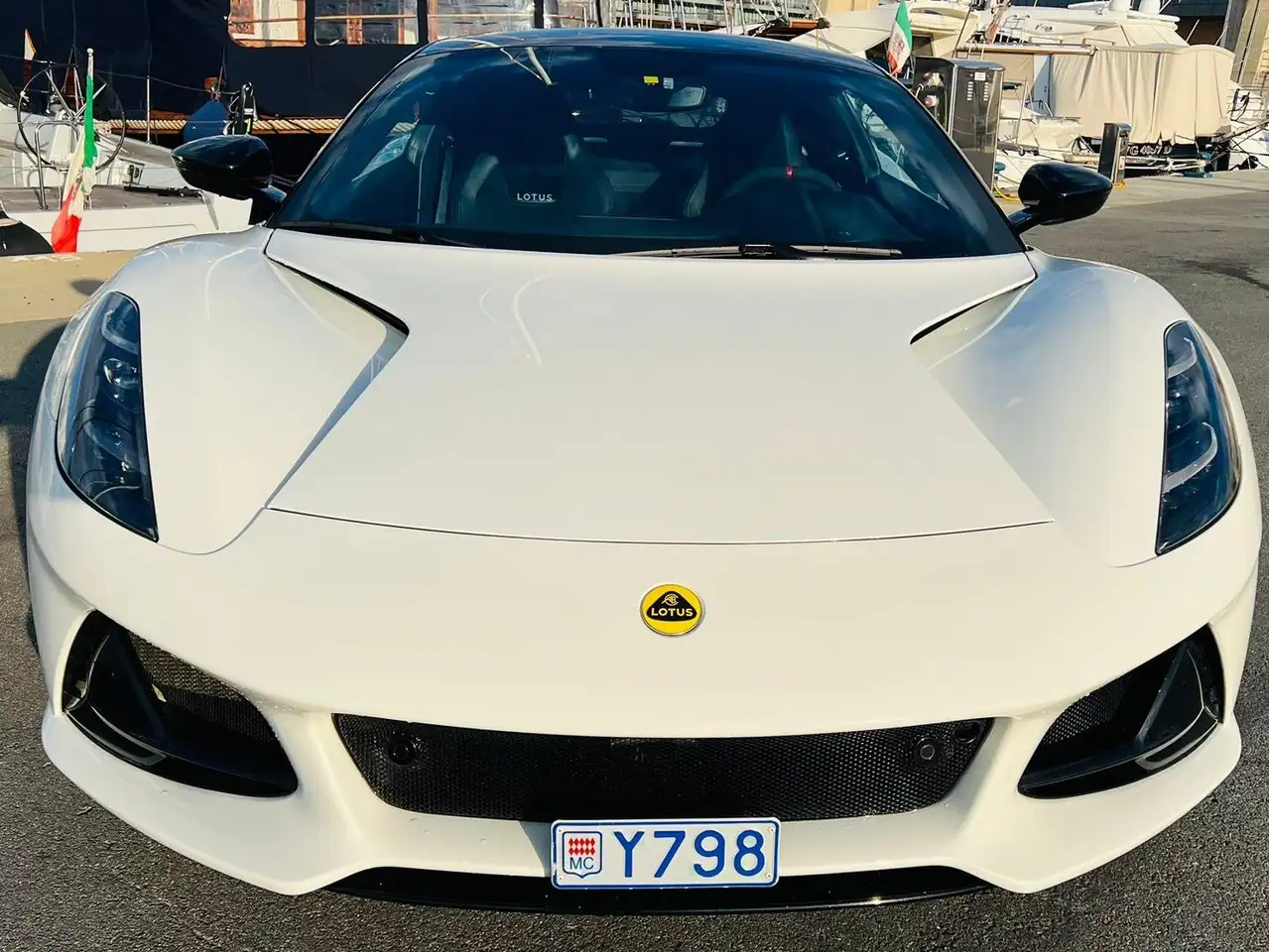 Lotus Emira 2024
